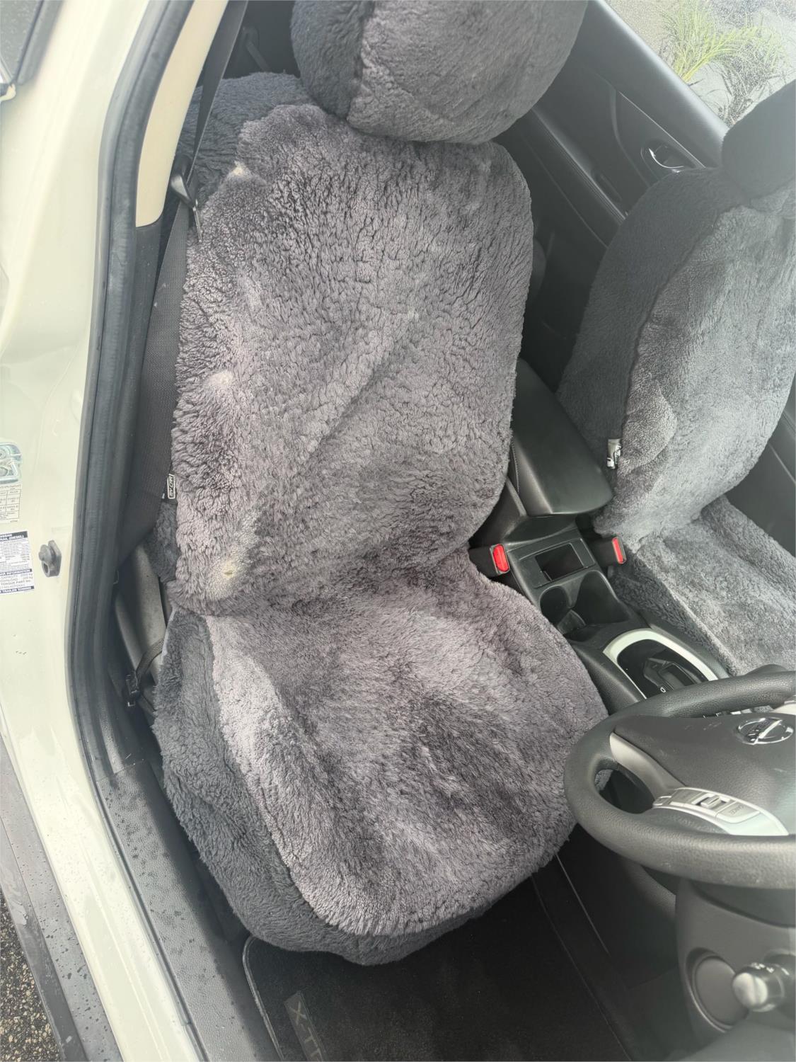 
								2016 Nissan X-TRAIL TS full									