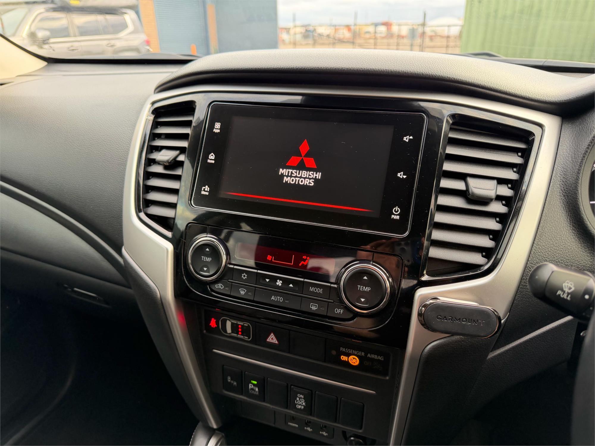 
								2021 Mitsubishi Triton GLS full									