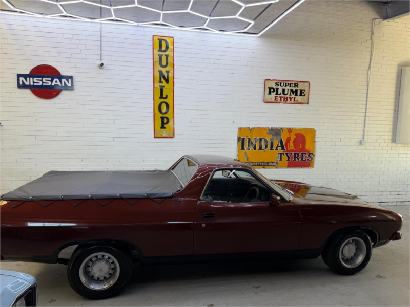 
								Ford Falcon Utility XB (1974) full									