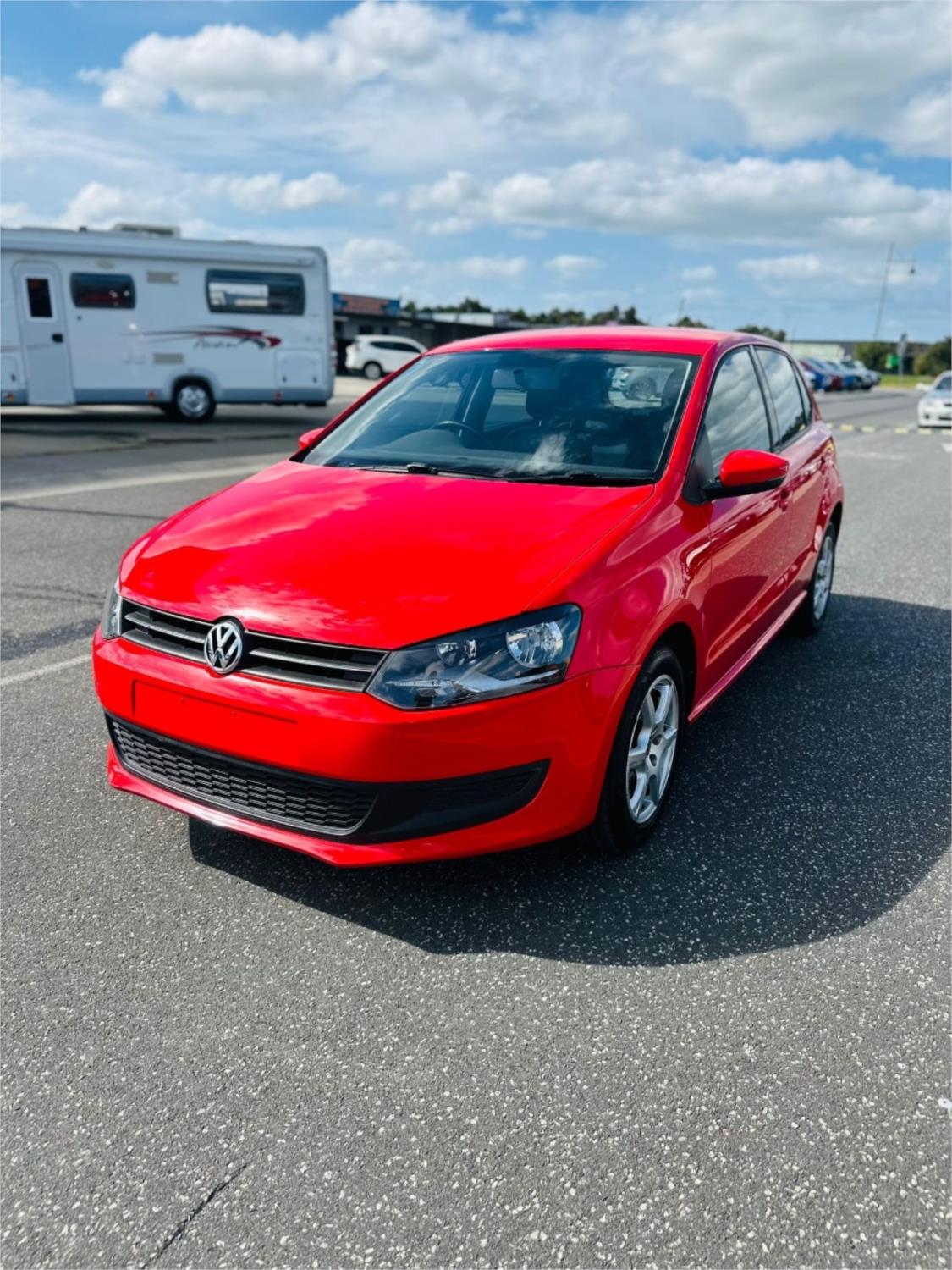 
								2010 VOLKSWAGEN POLO 77 TSI COMFORTLINE full									