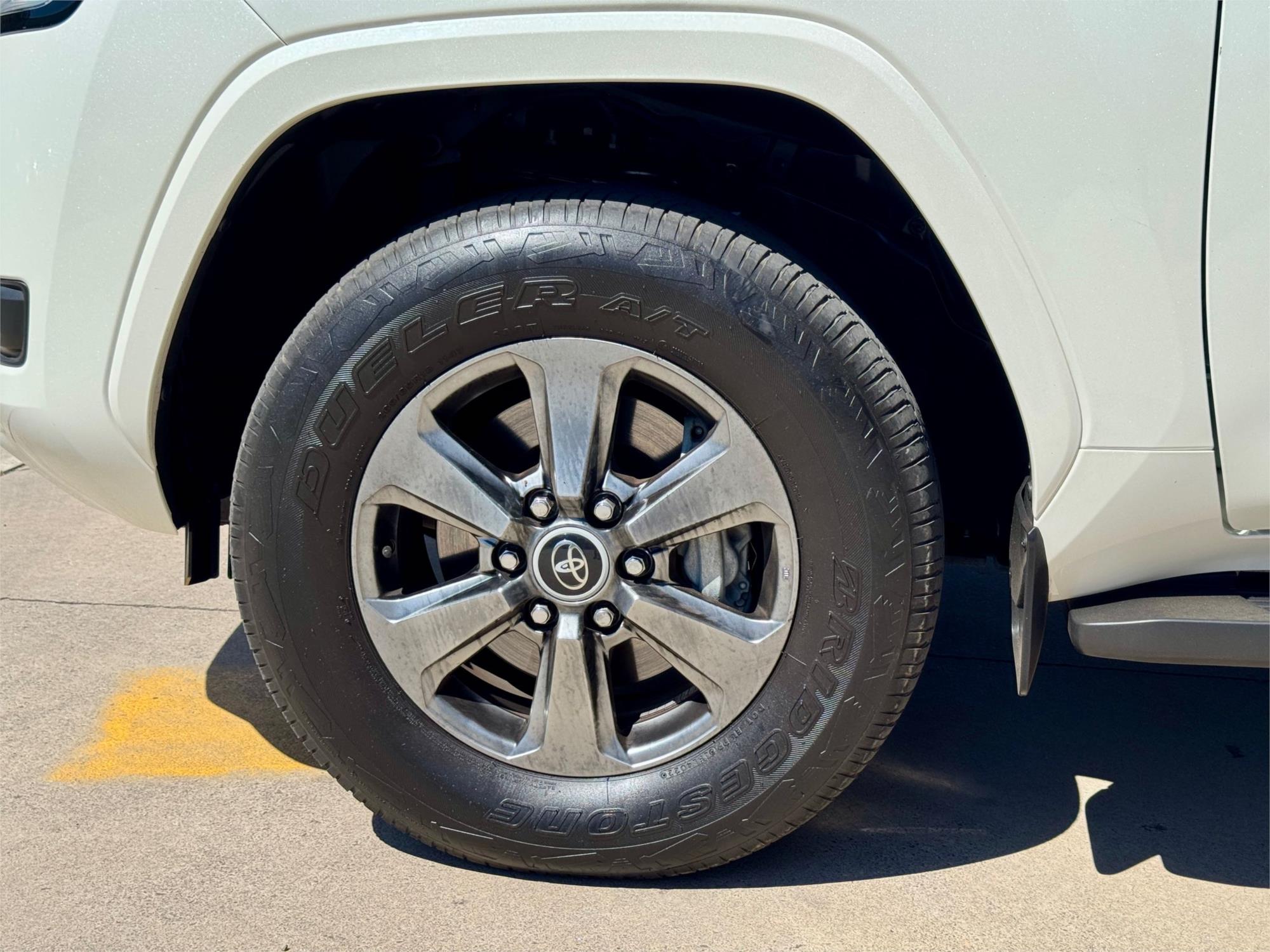 
								2022 Toyota Landcruiser Sahara full									