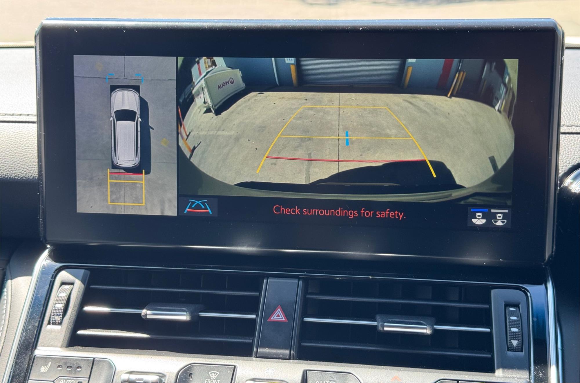 
								2022 Toyota Landcruiser Sahara full									
