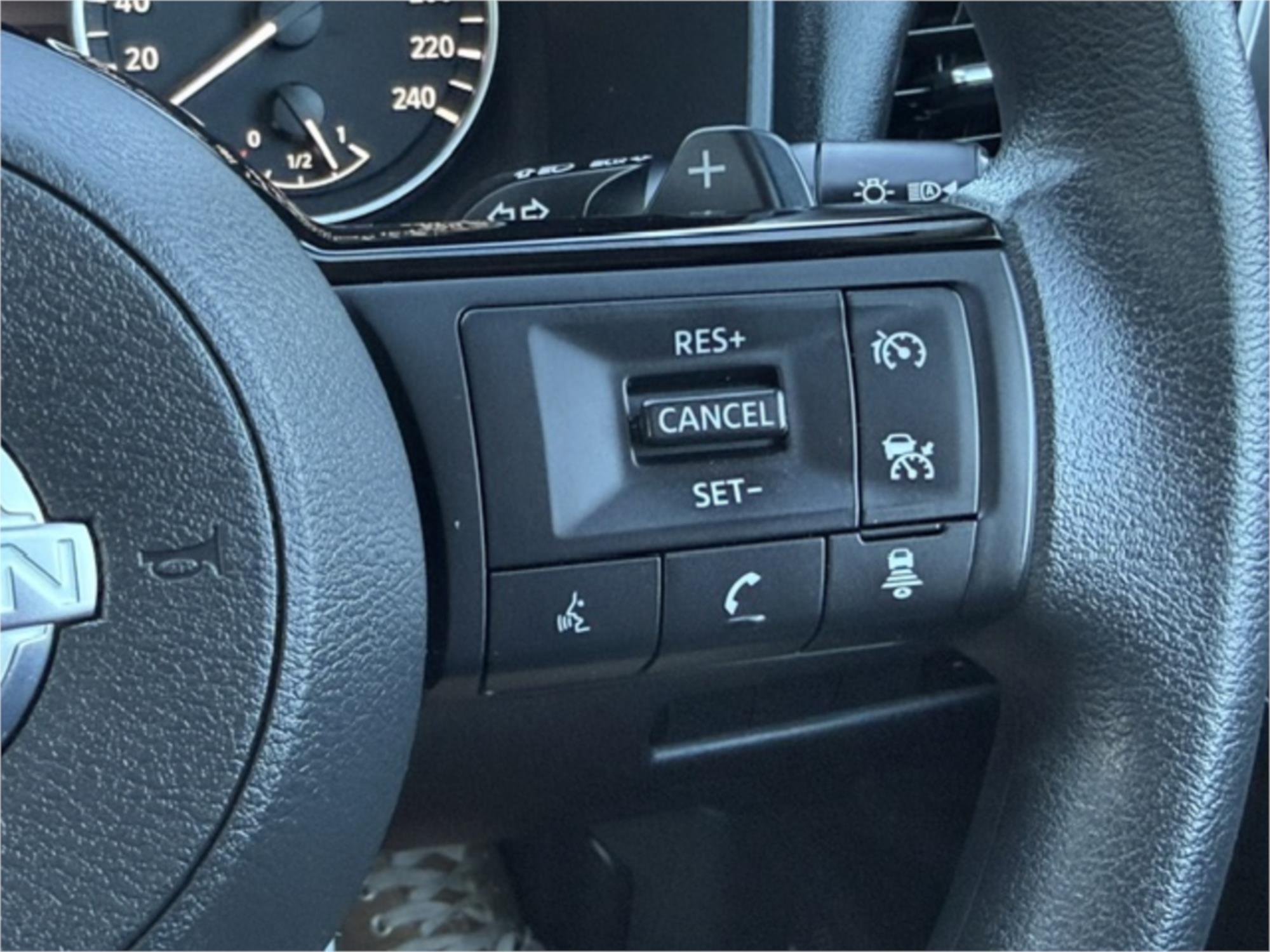 
								2024 NISSAN X-TRAIL ST (2WD) full									