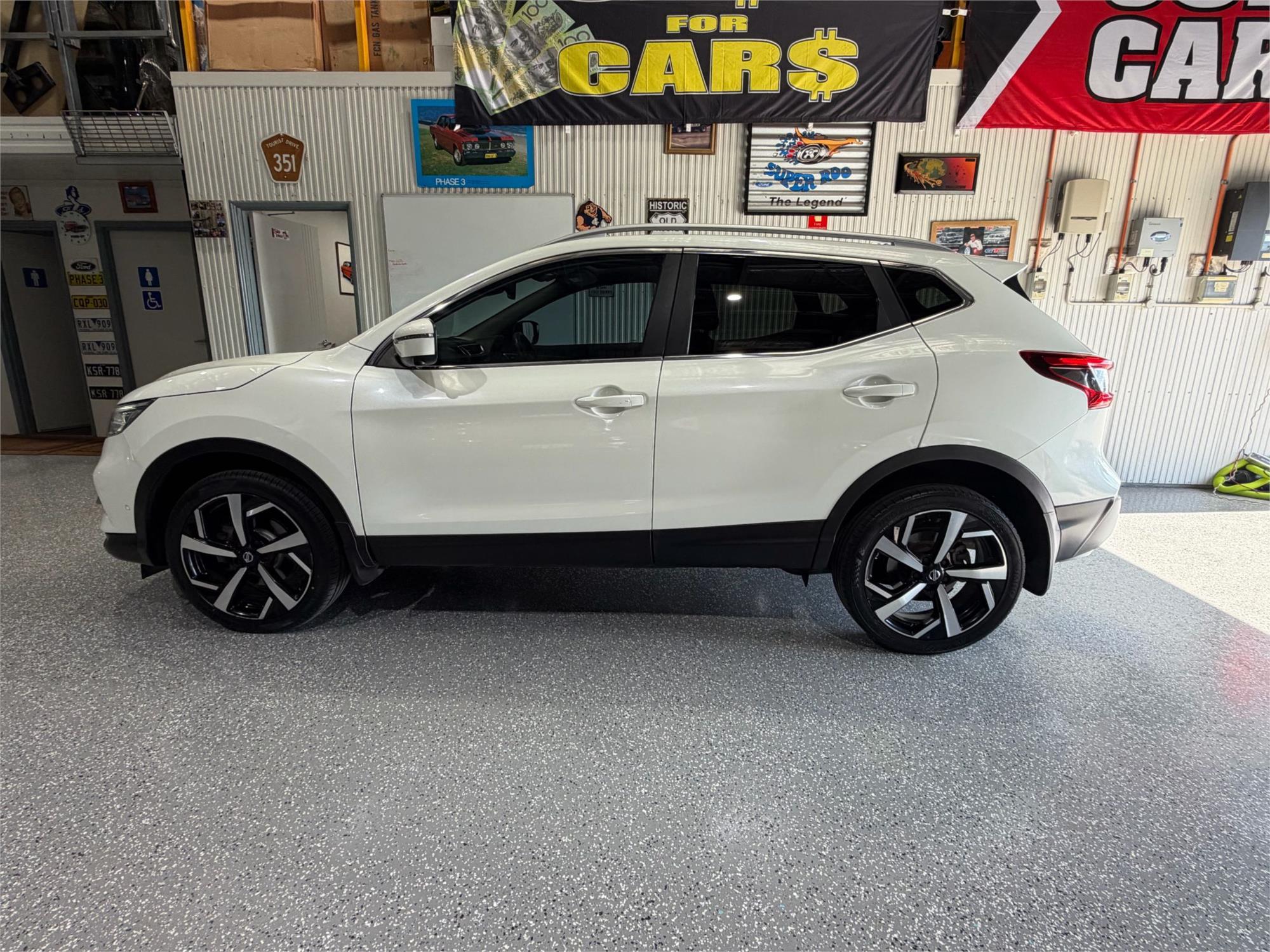 
								2018 Nissan QASHQAI N-TEC full									