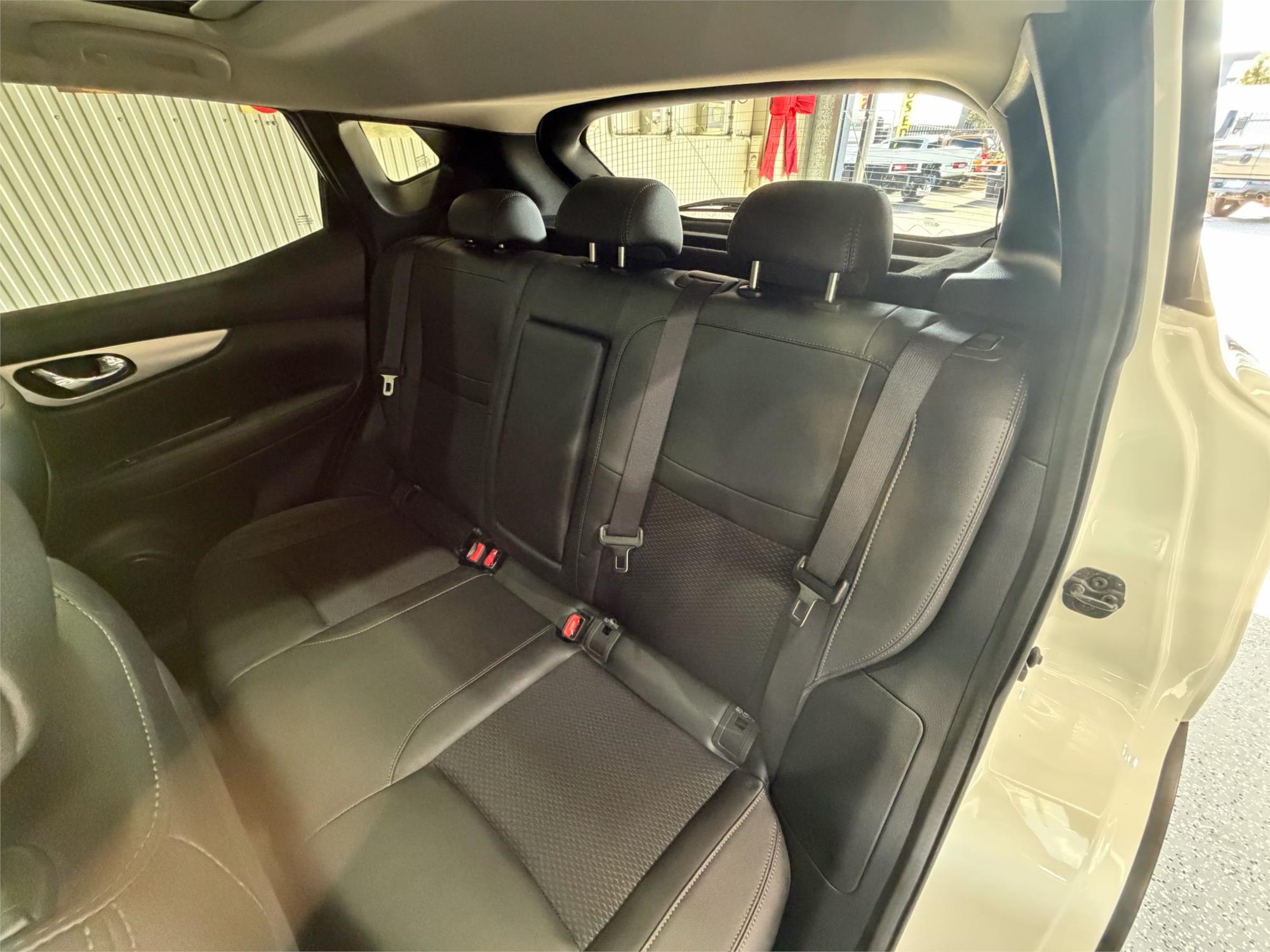 
								2018 Nissan QASHQAI N-TEC full									