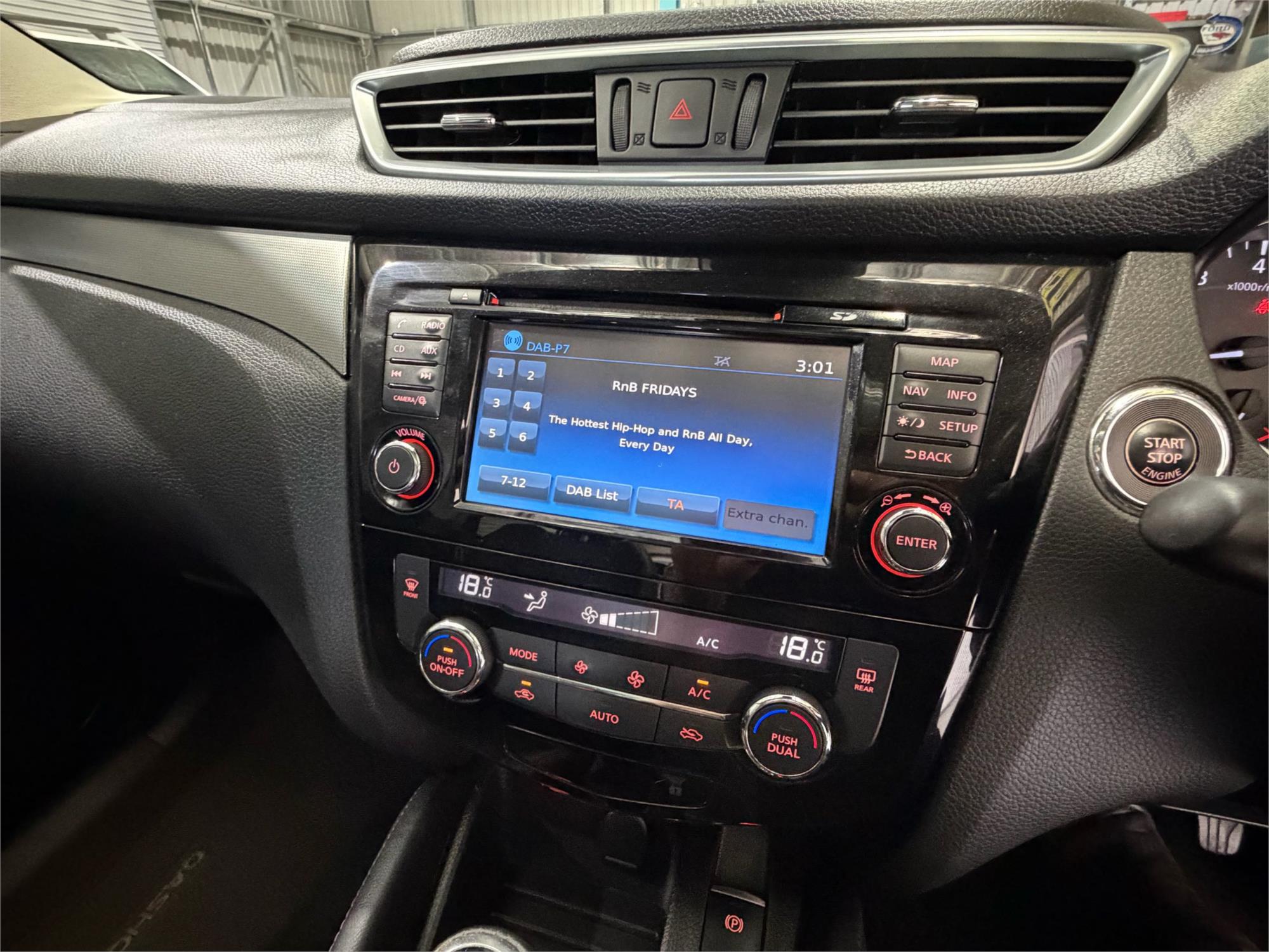 
								2018 Nissan QASHQAI N-TEC full									