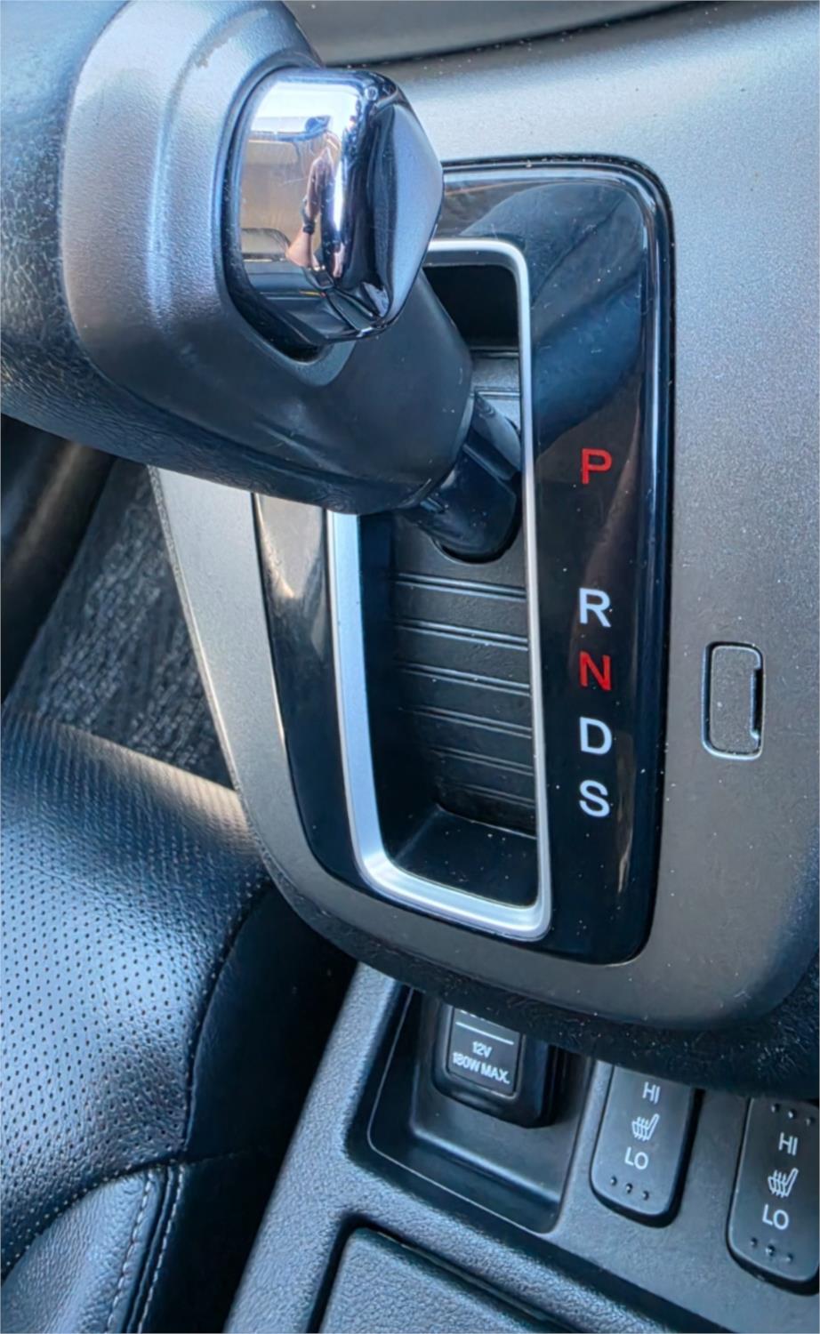 
								2013 Honda CR-V DTi-L full									