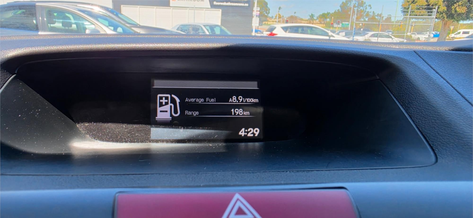 
								2013 Honda CR-V DTi-L full									