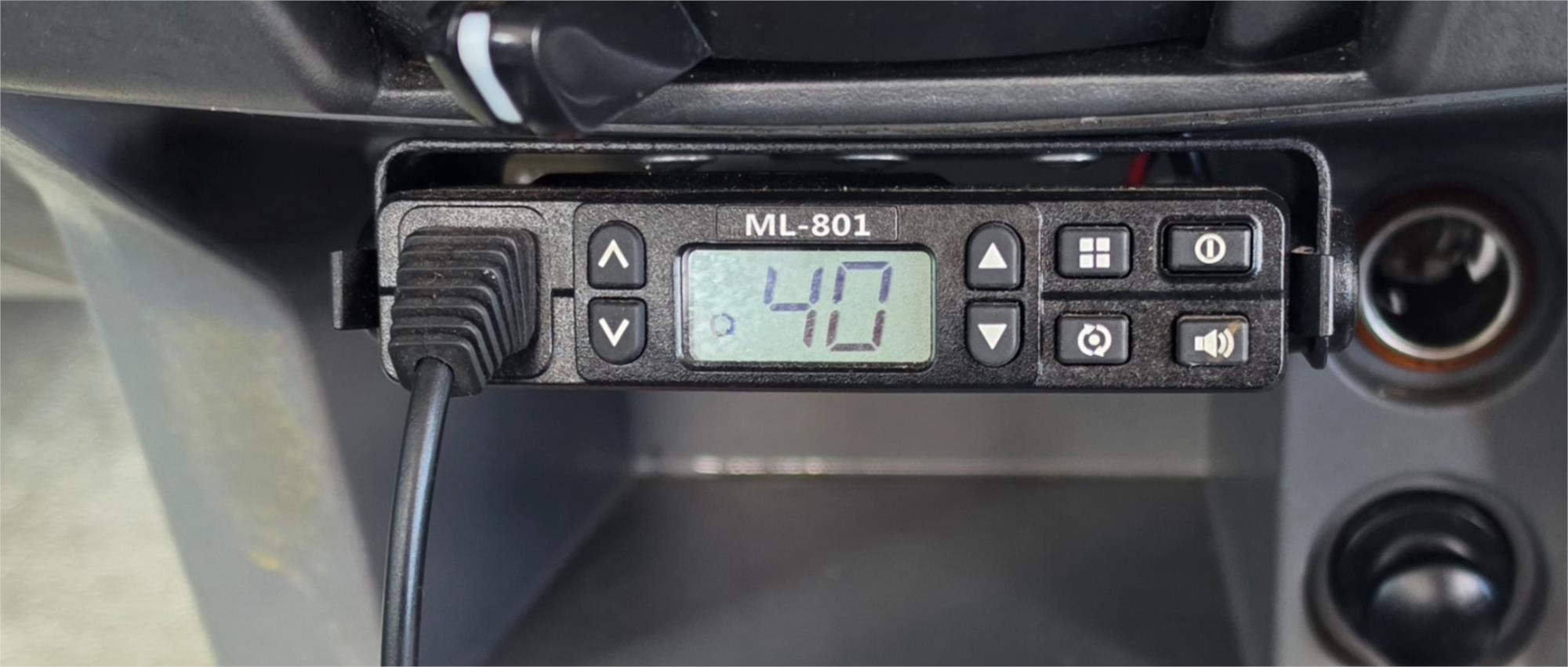 
								2009 Mazda BT-50 DX full									