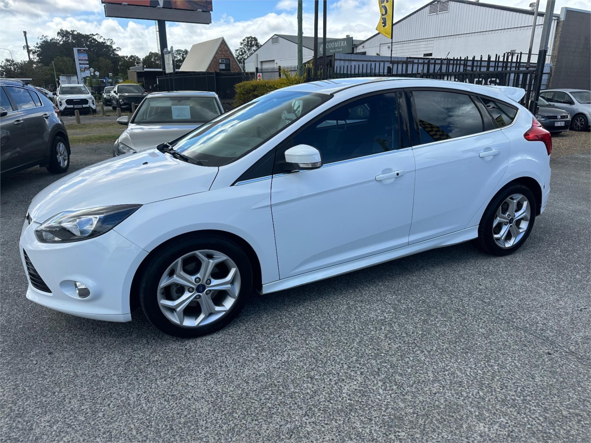 
								2015 Ford Focus Sport full									