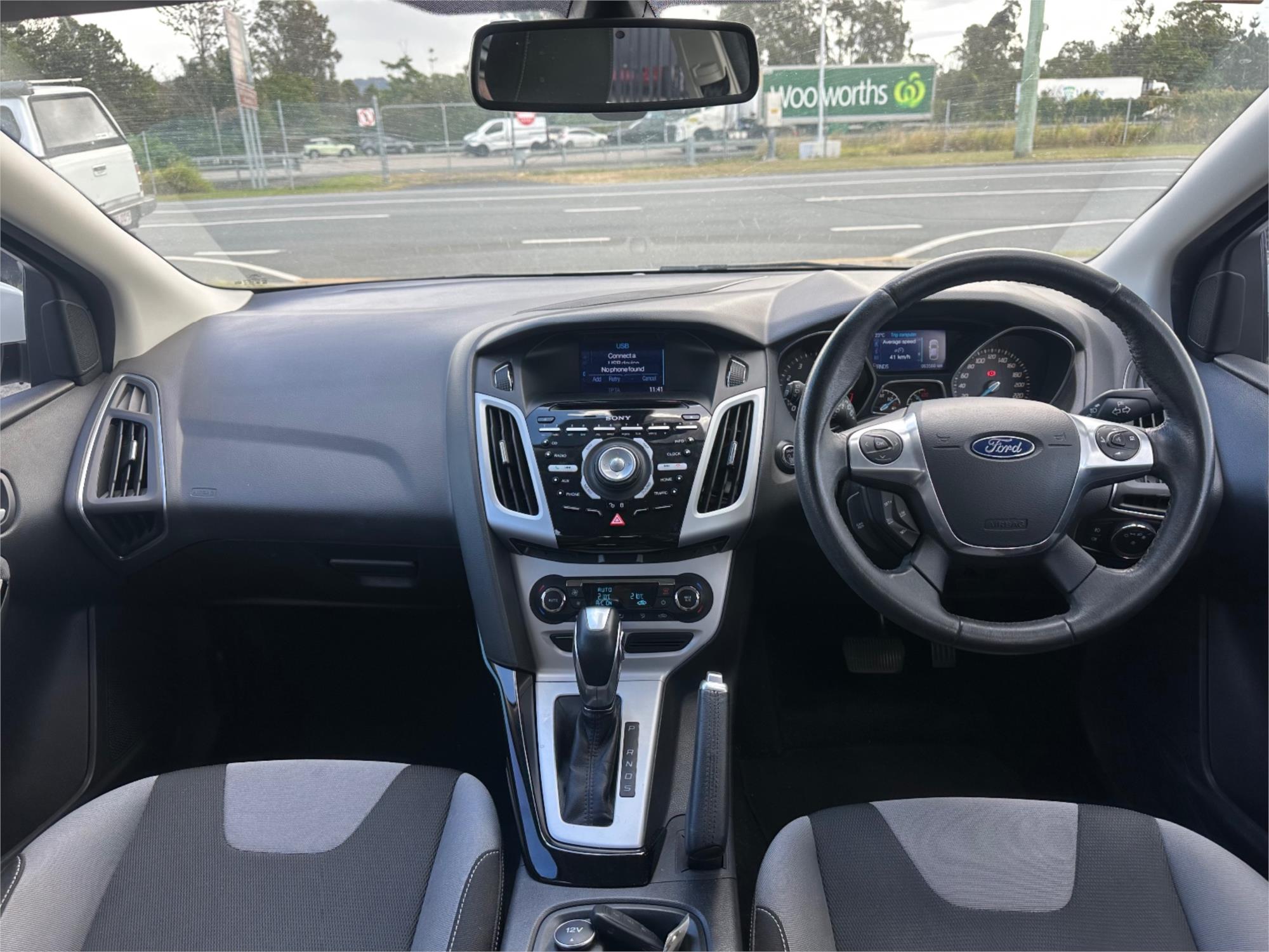
								2015 Ford Focus Sport full									
