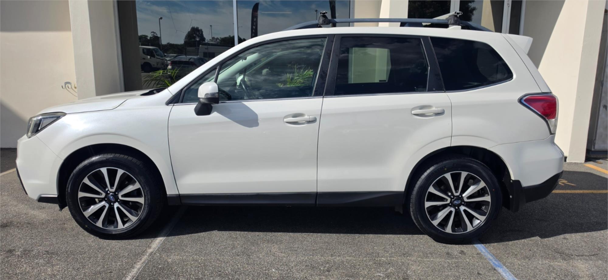 
								2016 Subaru Forester 2.5i-S full									