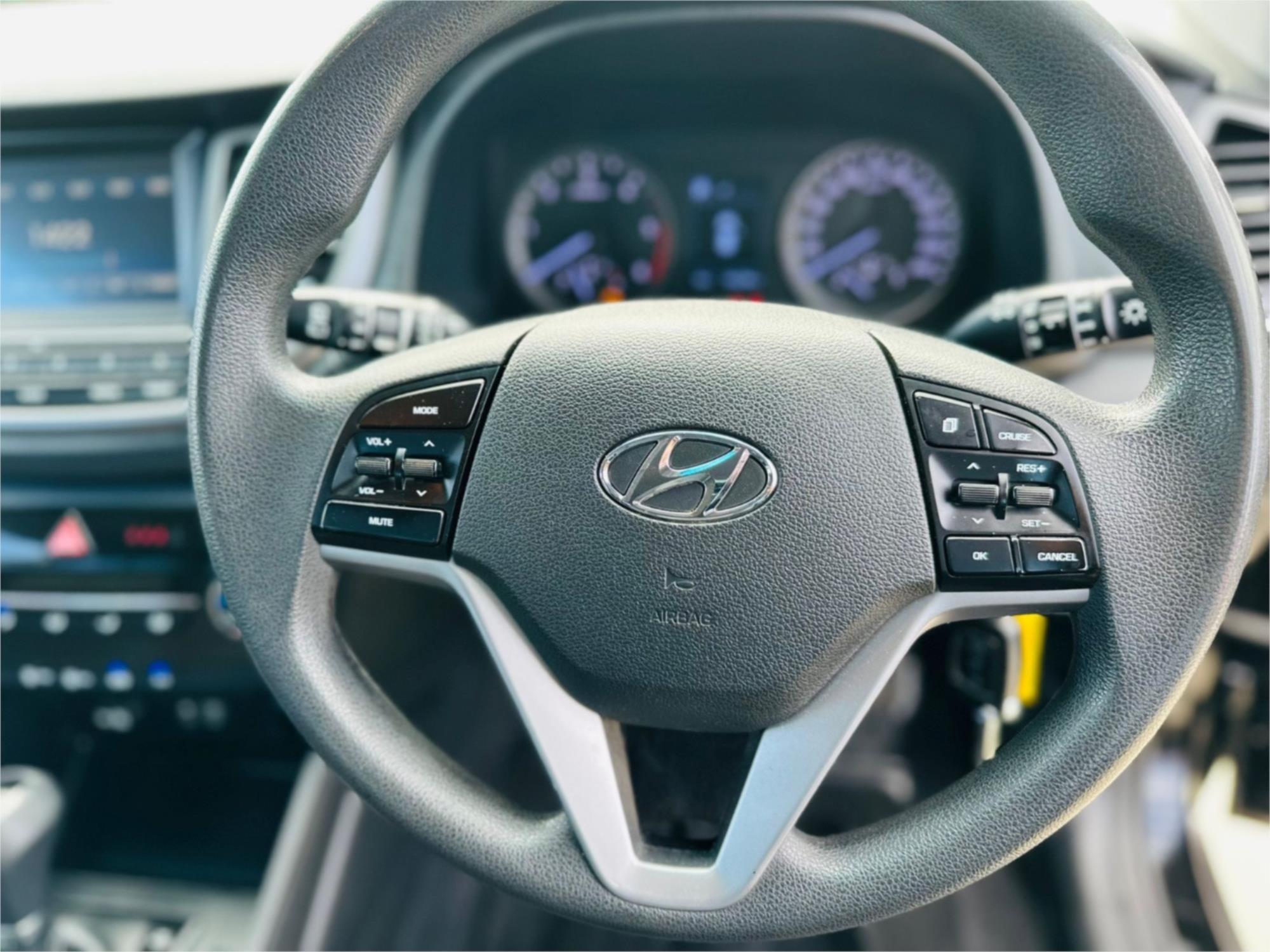 
								2018 HYUNDAI TUCSON ACTIVE R-SERIES (AWD) full									