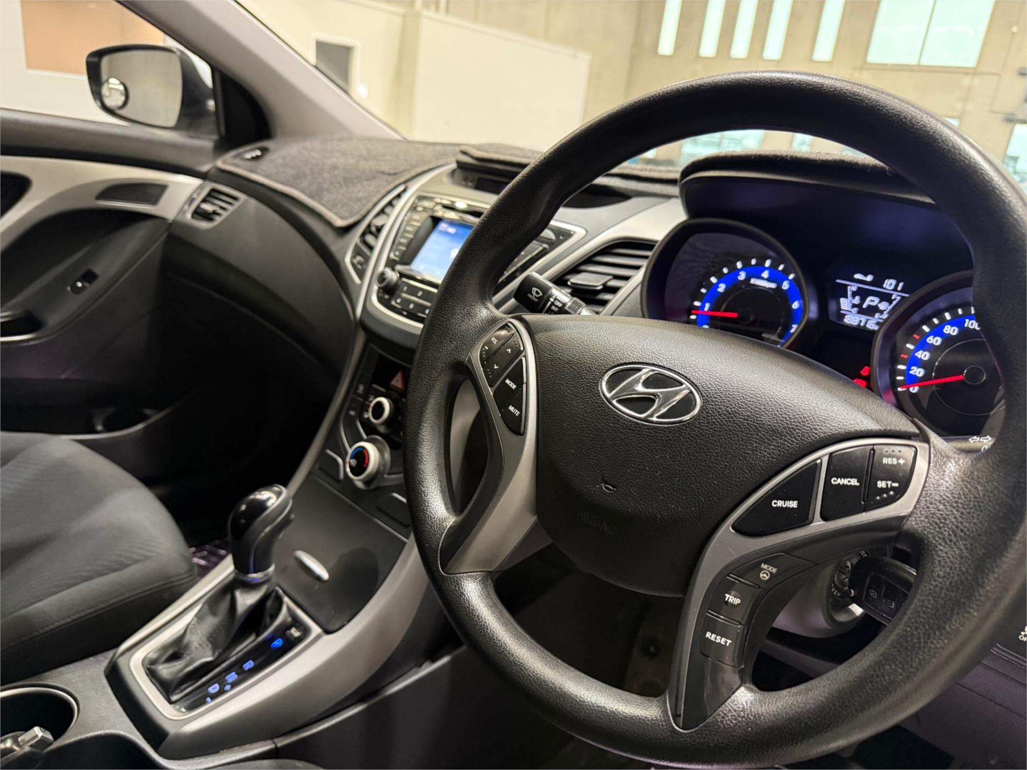 
								2013 HYUNDAI ELANTRA ACTIVE full									