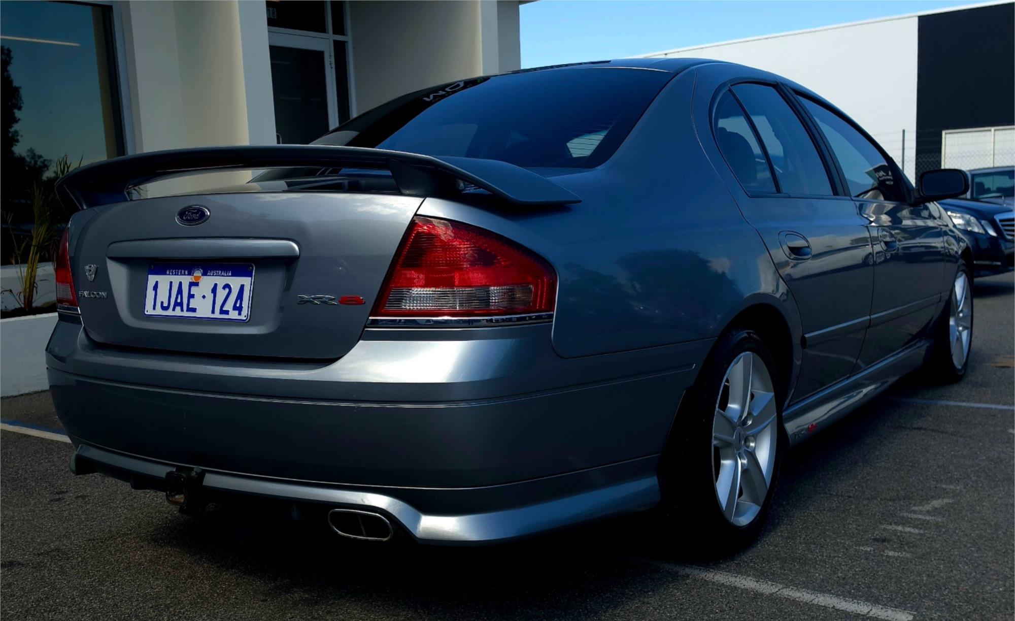 
								2004 Ford Falcon XR8 full									