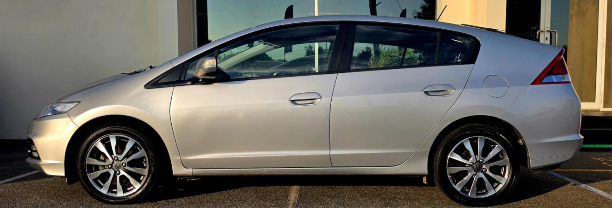 
								2012 Honda Insight VTi-L full									