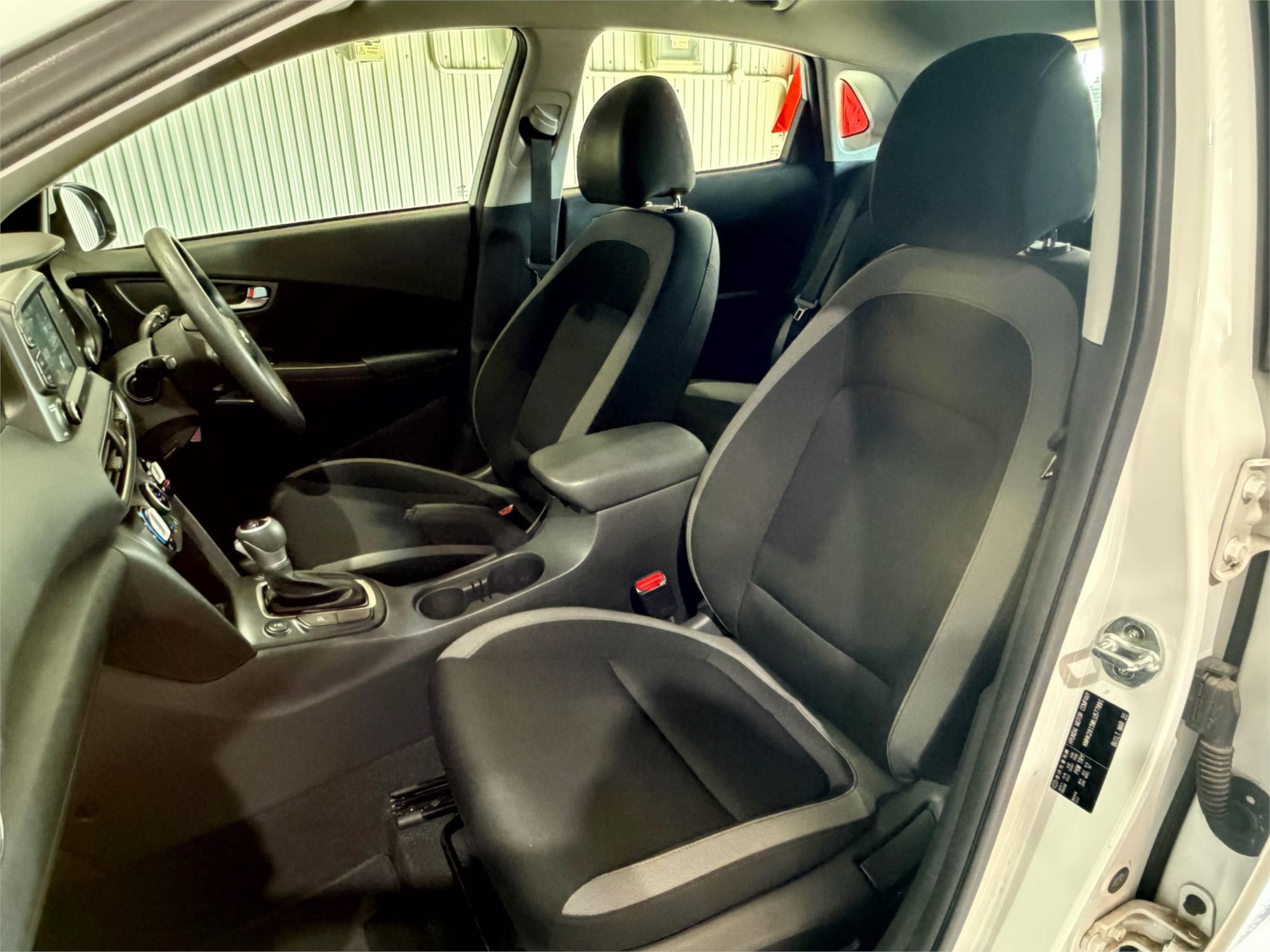 
								2020 Hyundai Kona Go full									