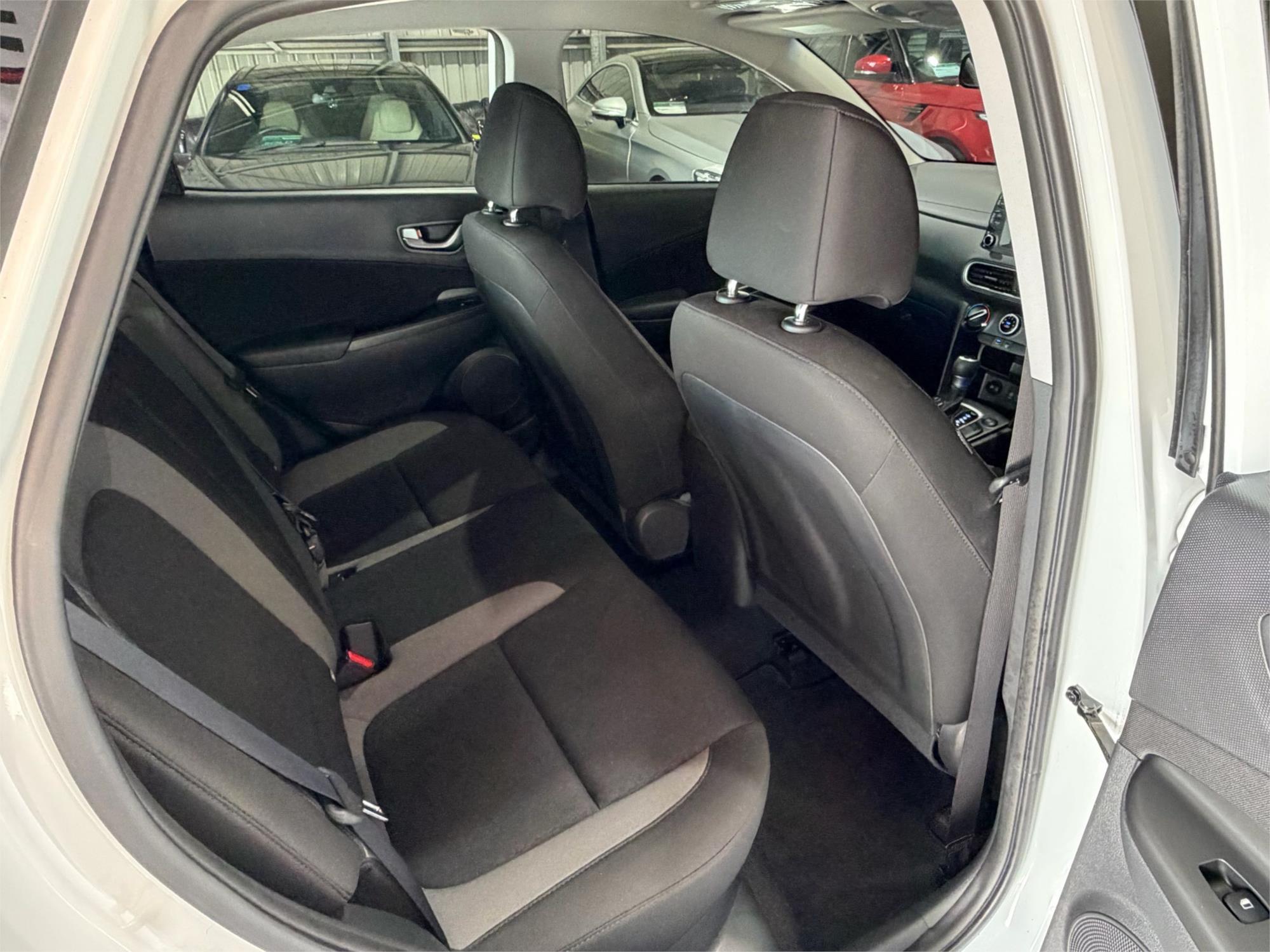 
								2020 Hyundai Kona Go full									
