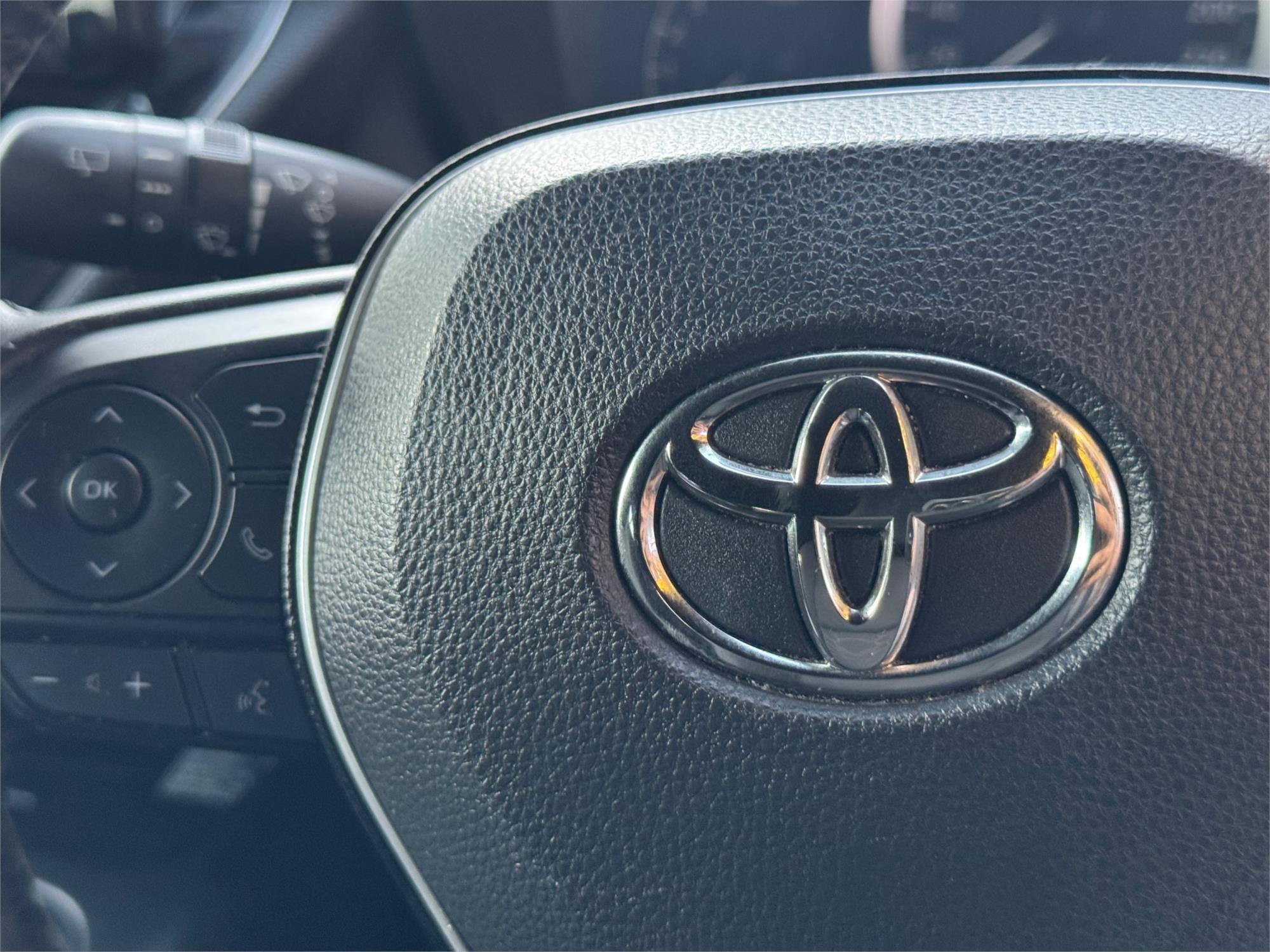 
								2019 Toyota Corolla SX Hybrid full									