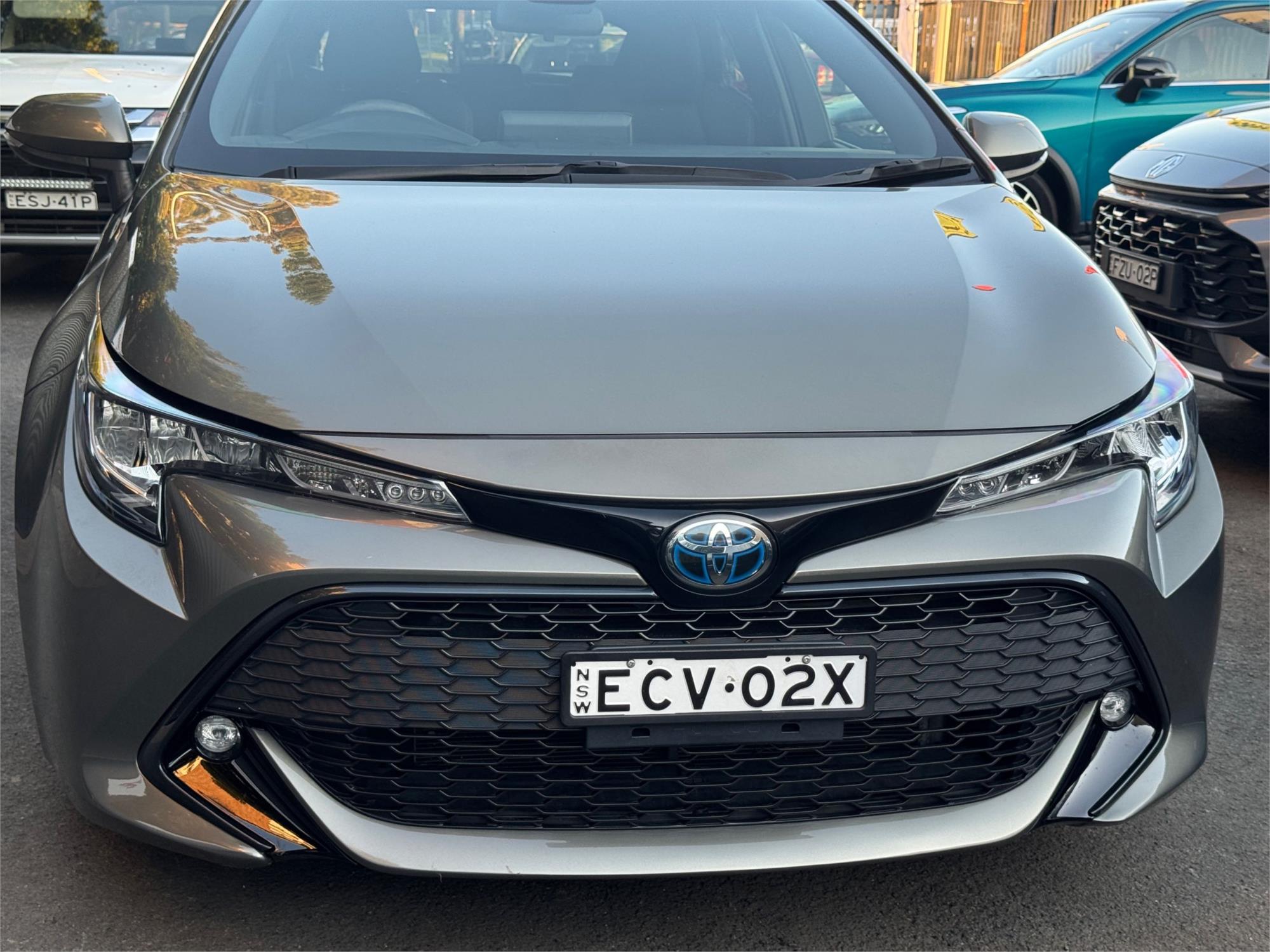 
								2019 Toyota Corolla SX Hybrid full									