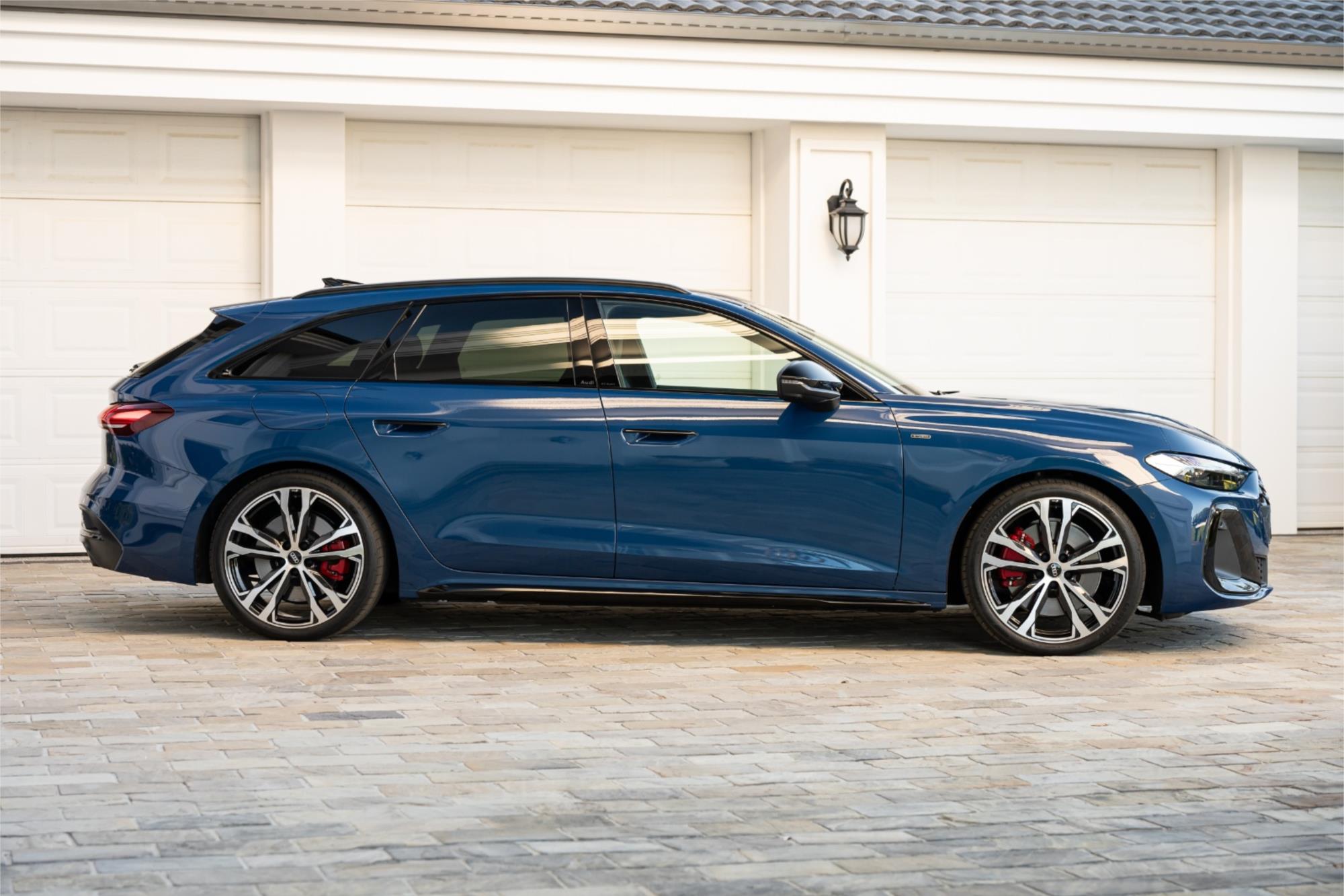 
								2025 AUDI A5 E-HYBRID QUATTRO (PHEV) full									