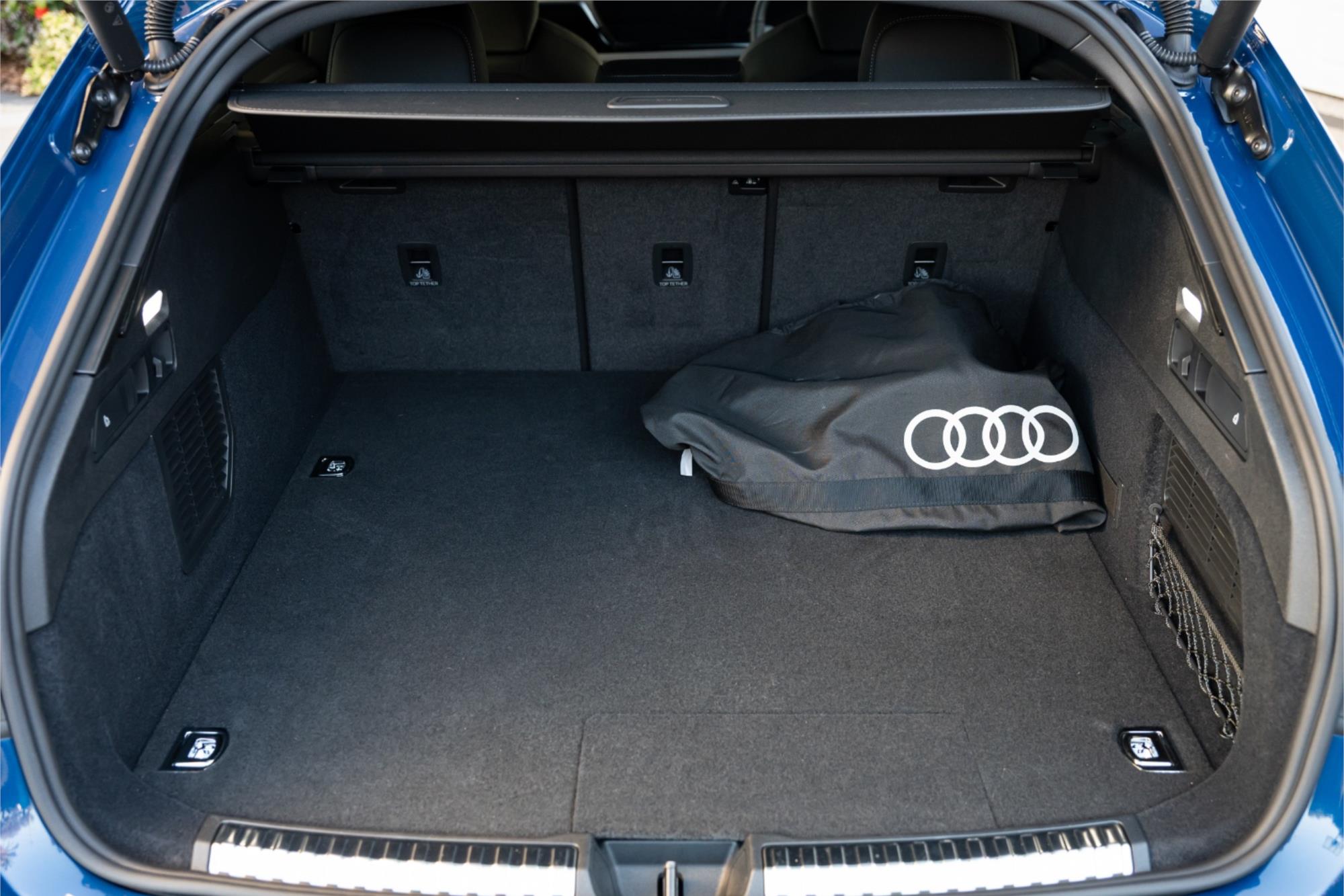 
								2025 AUDI A5 E-HYBRID QUATTRO (PHEV) full									