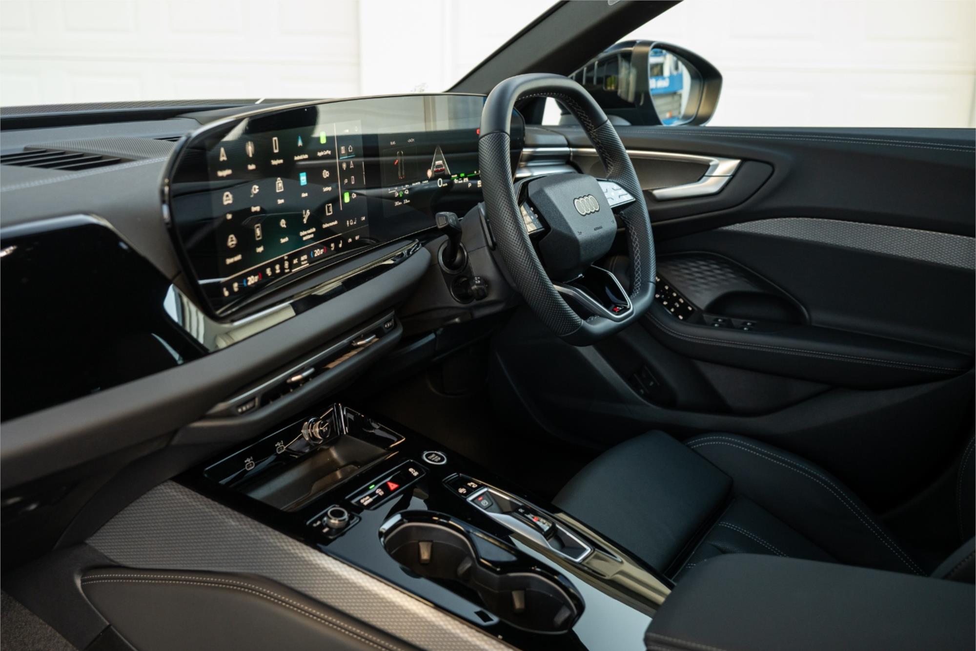 
								2025 AUDI A5 E-HYBRID QUATTRO (PHEV) full									