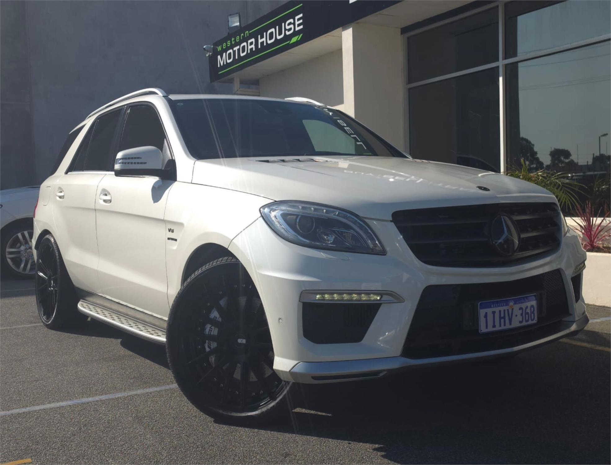 
								2012 Mercedes-Benz M-Class ML63 AMG full									