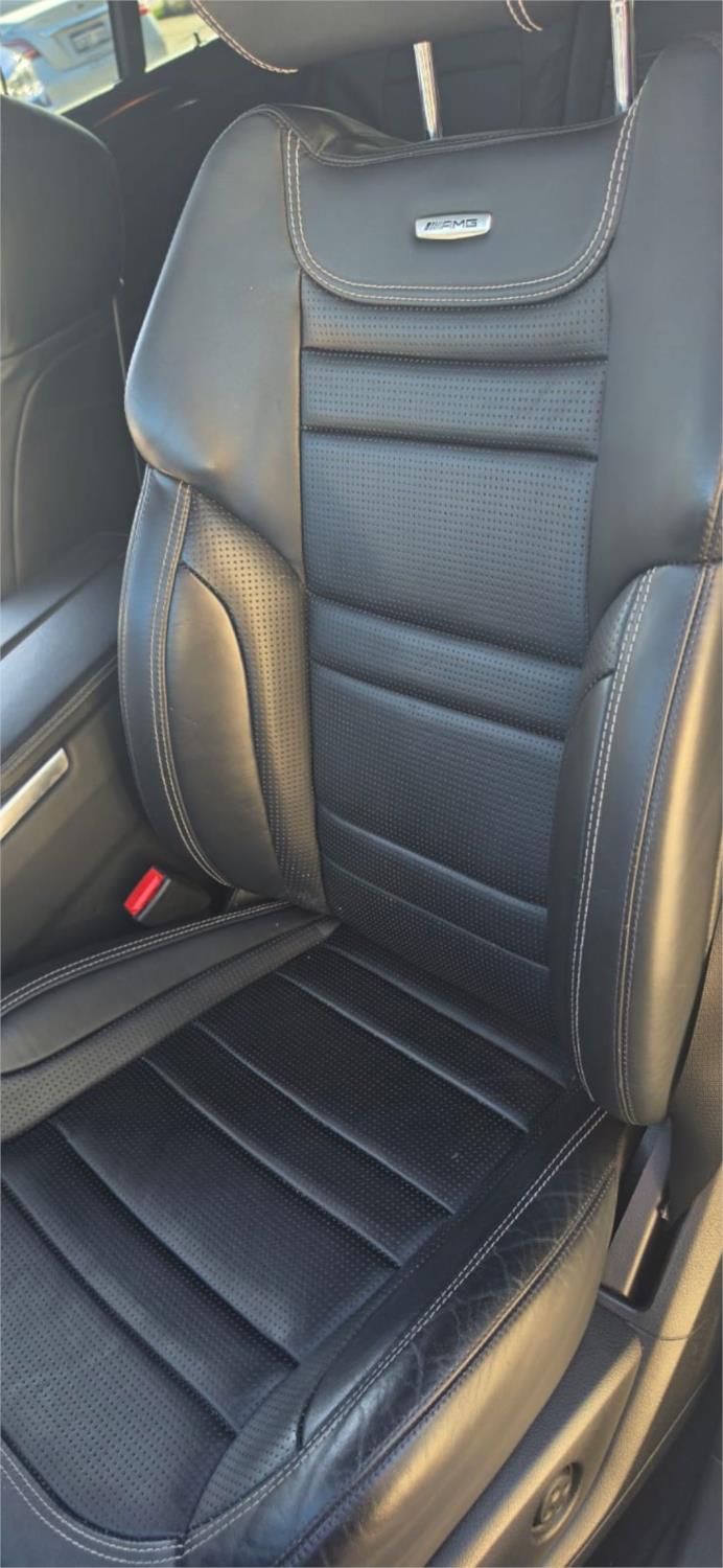 
								2012 Mercedes-Benz M-Class ML63 AMG full									