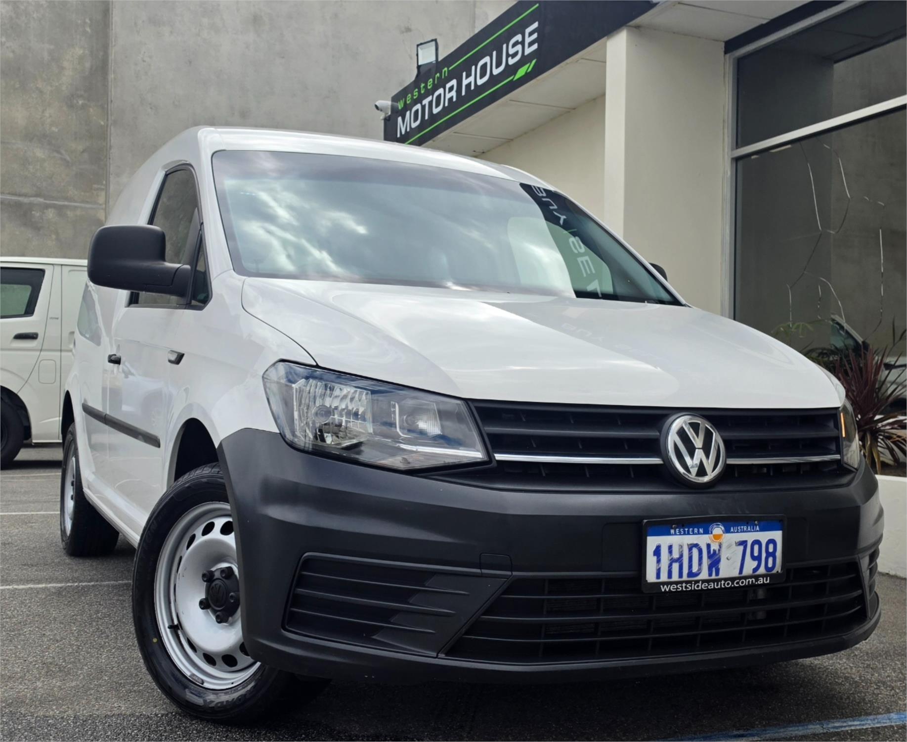 
								2020 Volkswagen Caddy TSI220 full									