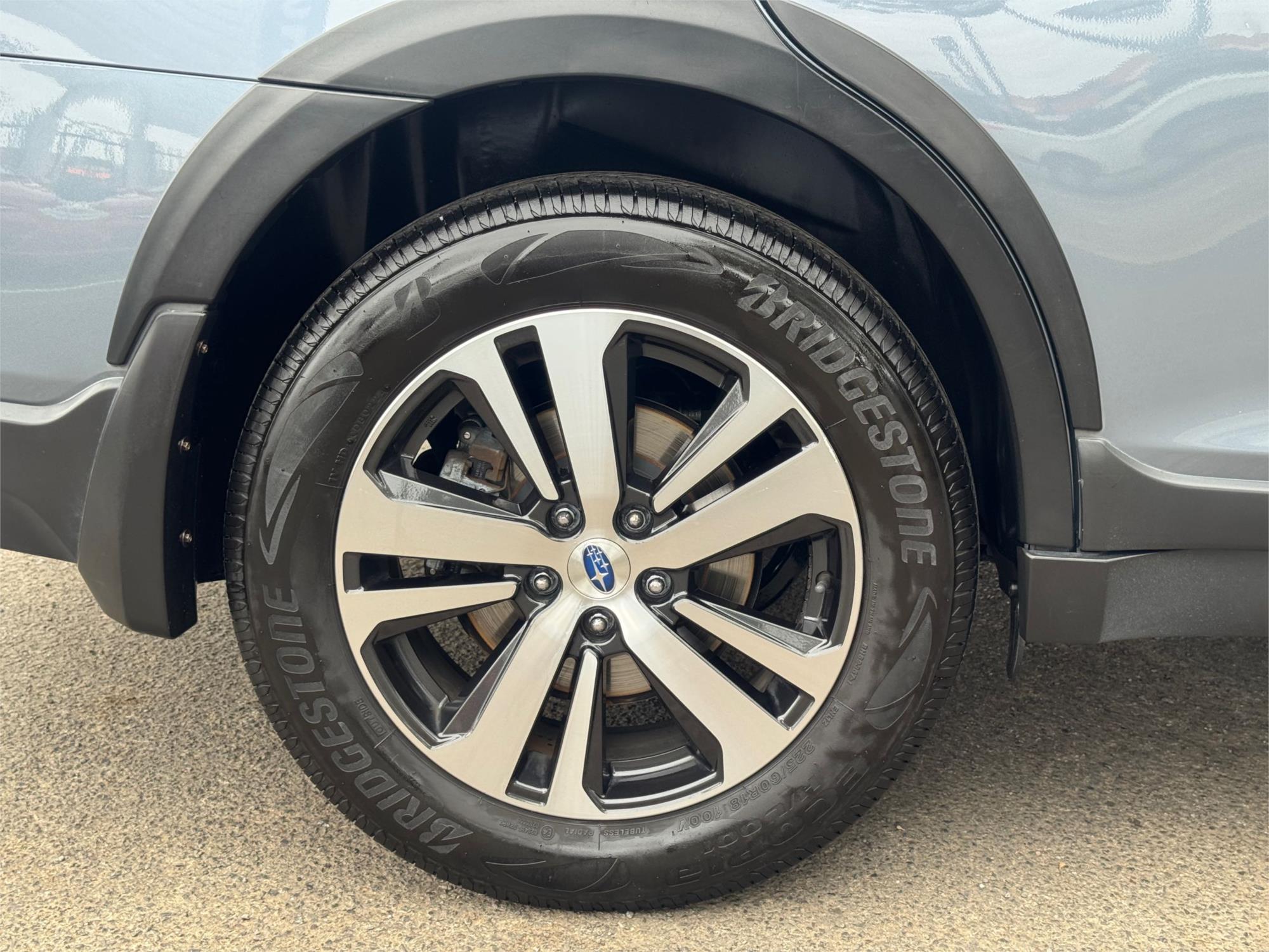 
								2018 Subaru Outback 2.5i Premium full									