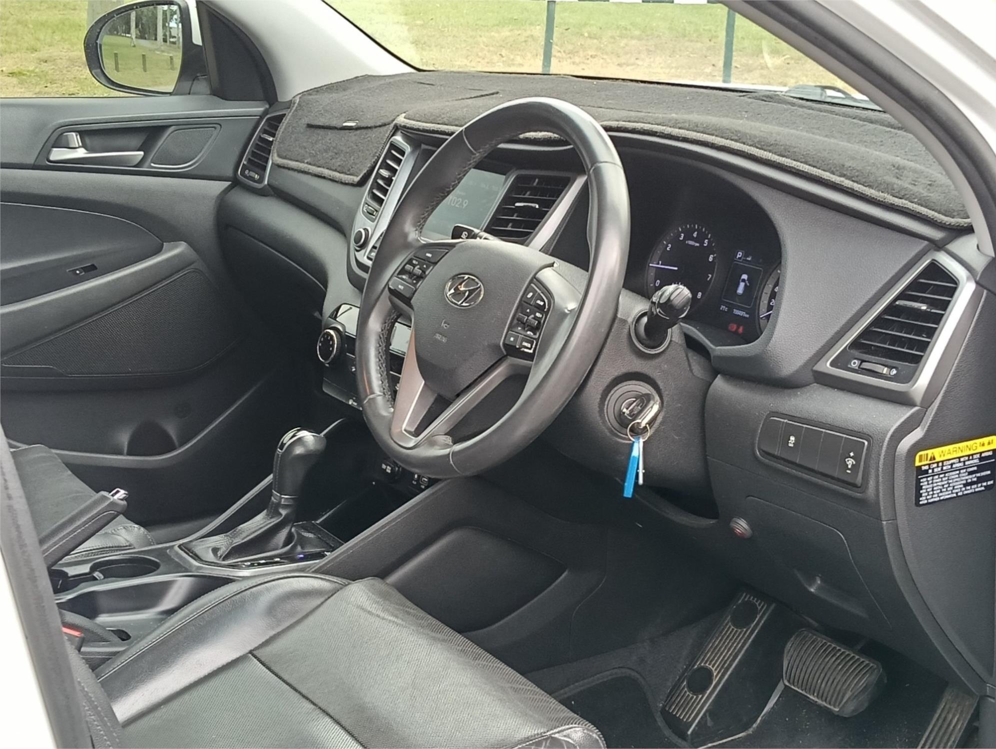 
								2018 HYUNDAI TUCSON ACTIVE X (FWD) full									