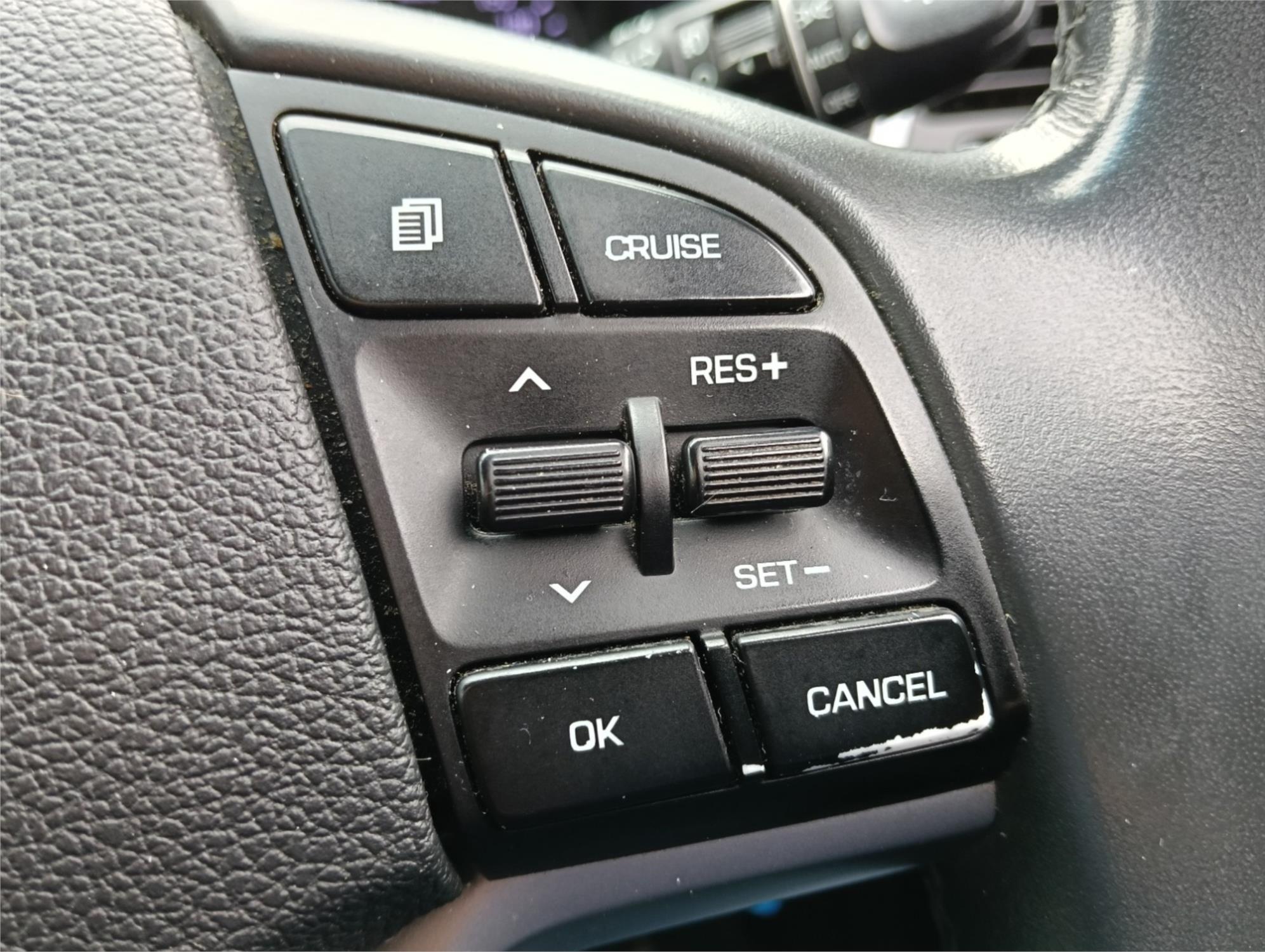 
								2018 HYUNDAI TUCSON ACTIVE X (FWD) full									