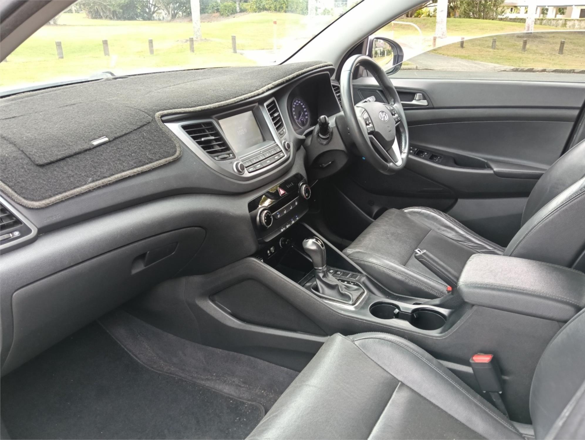 
								2018 HYUNDAI TUCSON ACTIVE X (FWD) full									