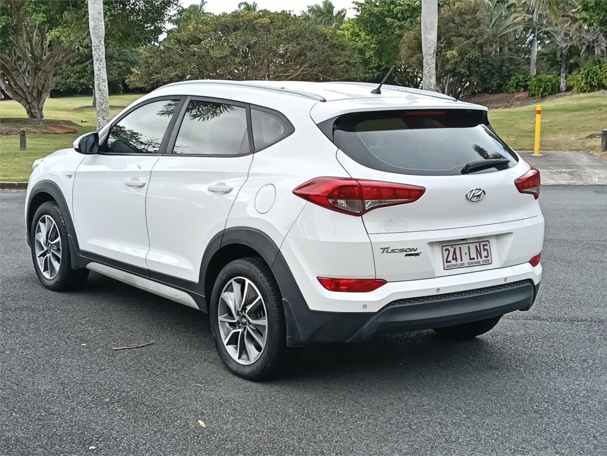 
								2018 HYUNDAI TUCSON ACTIVE X (FWD) full									