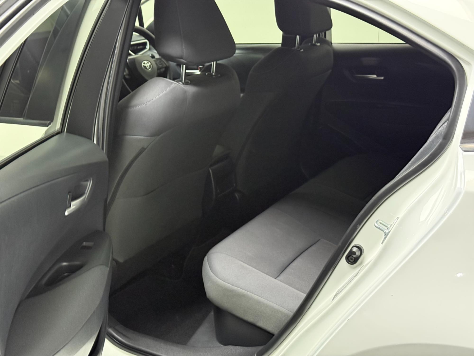 
								2019 TOYOTA COROLLA ASCENT SPORT HYBRID full									