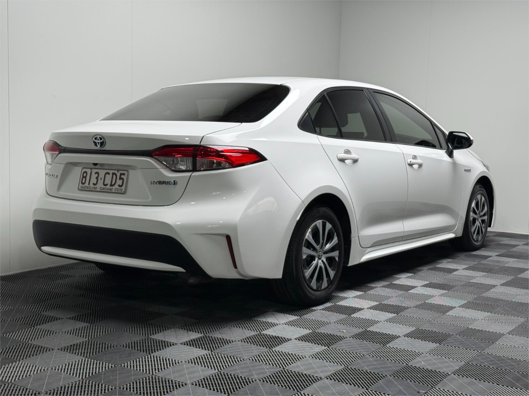 
								2019 TOYOTA COROLLA ASCENT SPORT HYBRID full									
