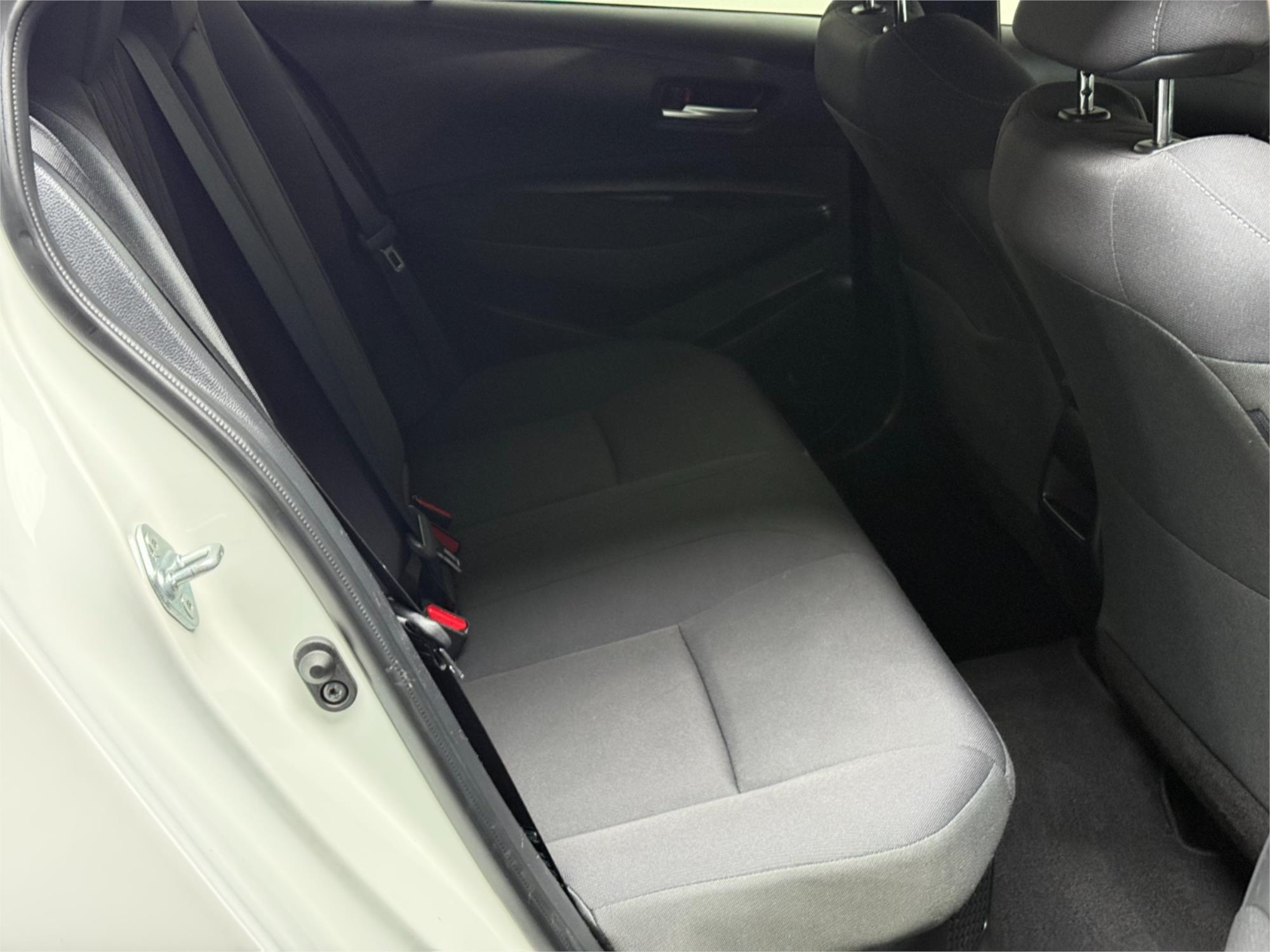 
								2019 TOYOTA COROLLA ASCENT SPORT HYBRID full									