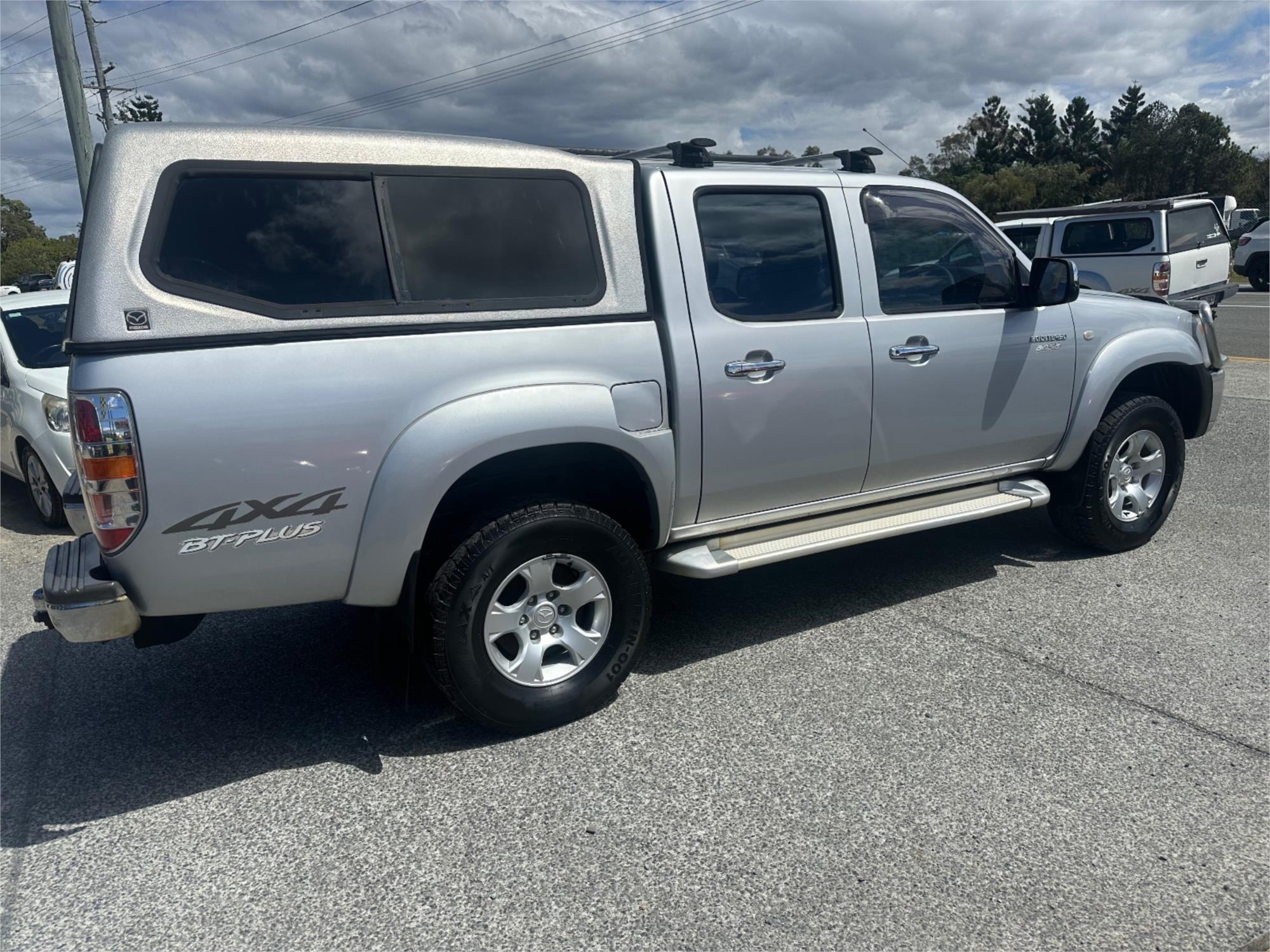 
								2010 Mazda BT-50 SDX full									