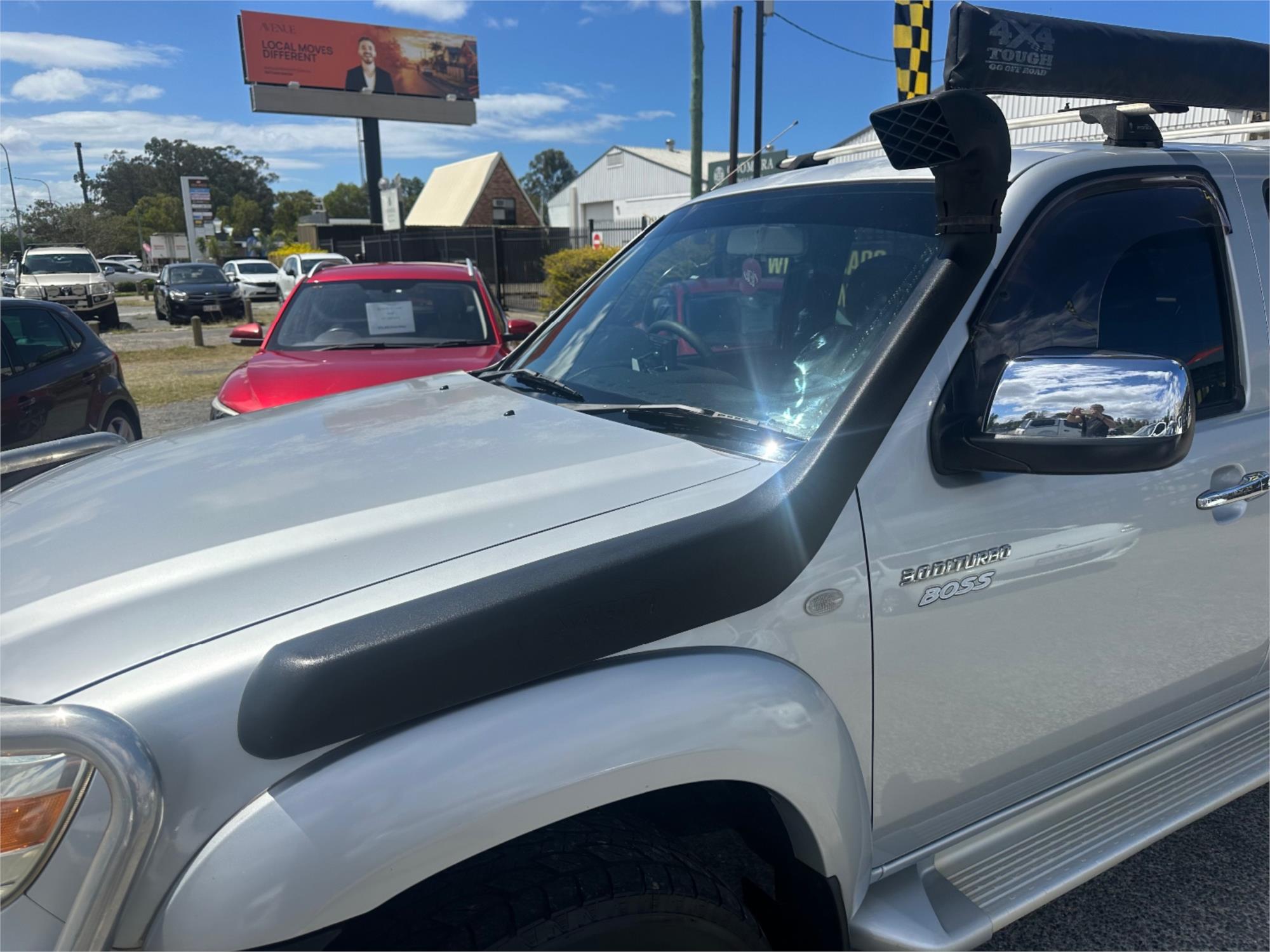 
								2010 Mazda BT-50 SDX full									
