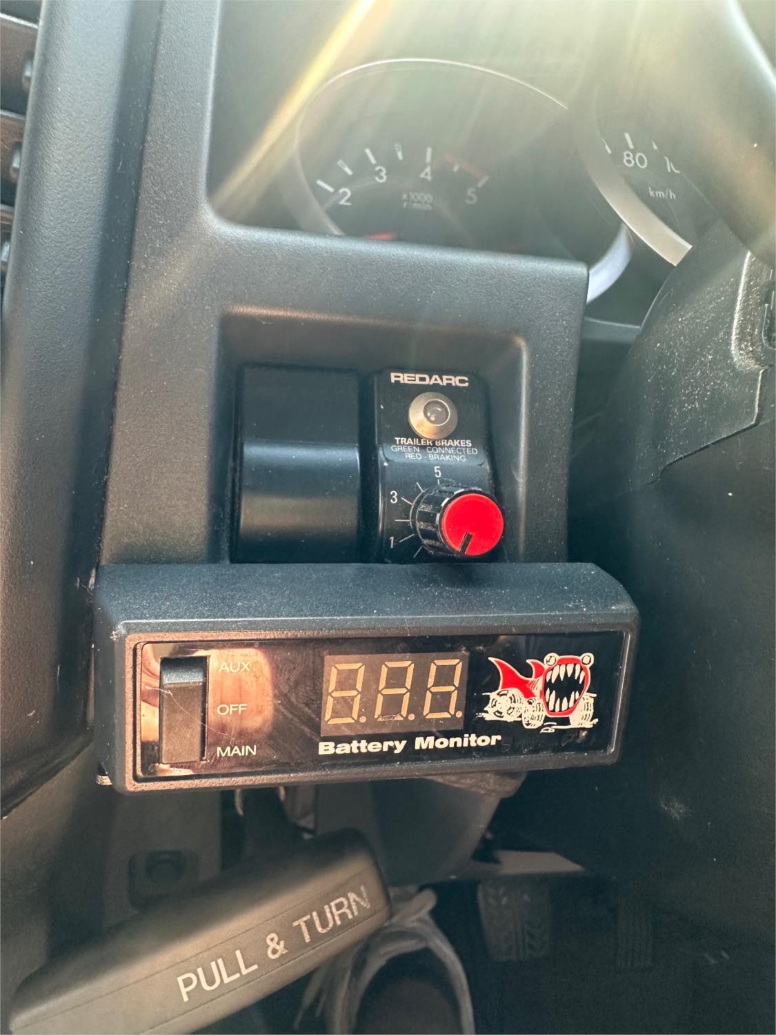 
								2010 Mazda BT-50 SDX full									