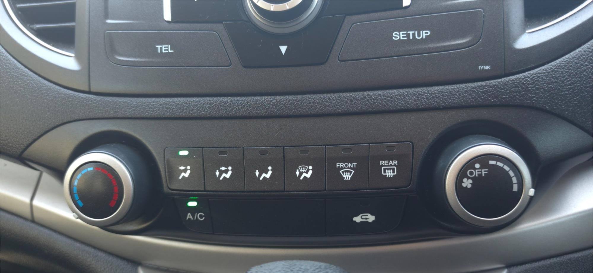
								2014 Honda CR-V VTi full									
