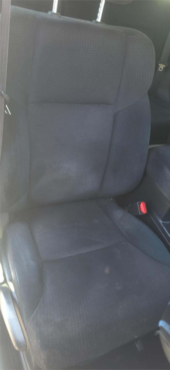 
								2014 Honda CR-V VTi full									