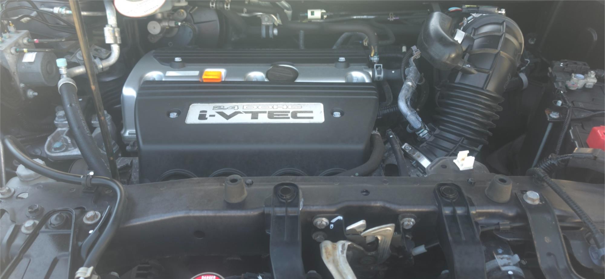 
								2014 Honda CR-V VTi full									
