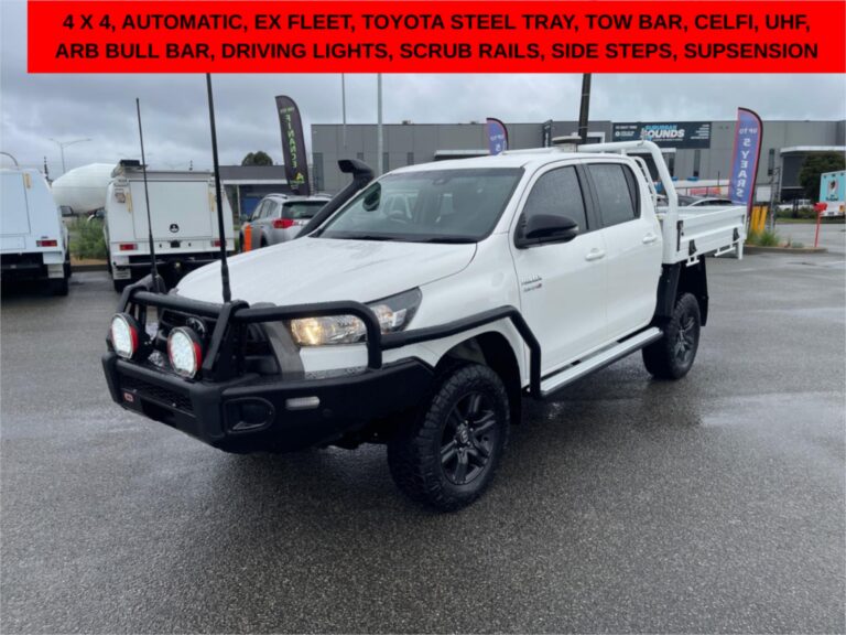 2023 Toyota Hilux SR