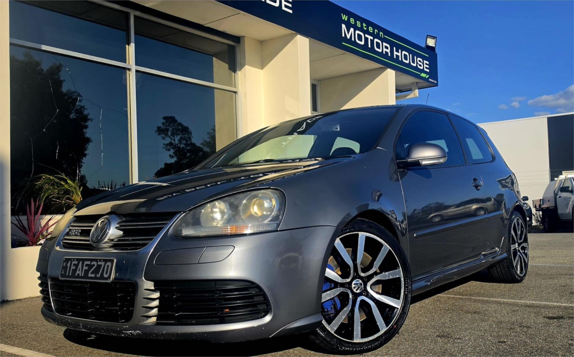 
								2007 Volkswagen Golf R32 full									