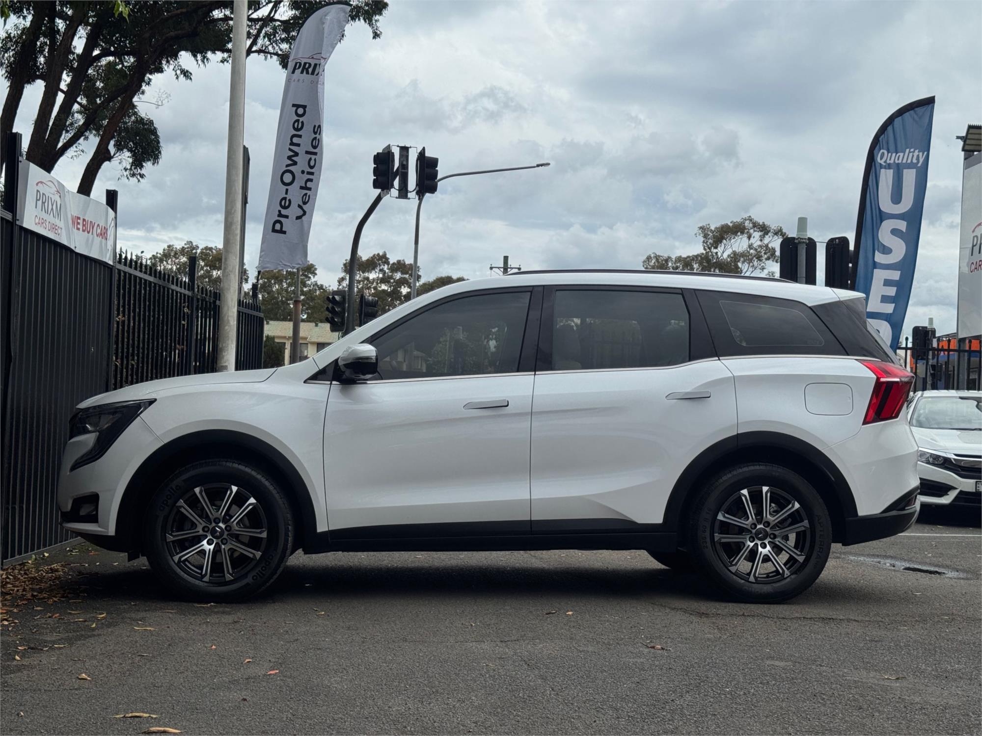 
								2024 Mahindra XUV700 AX7L full									