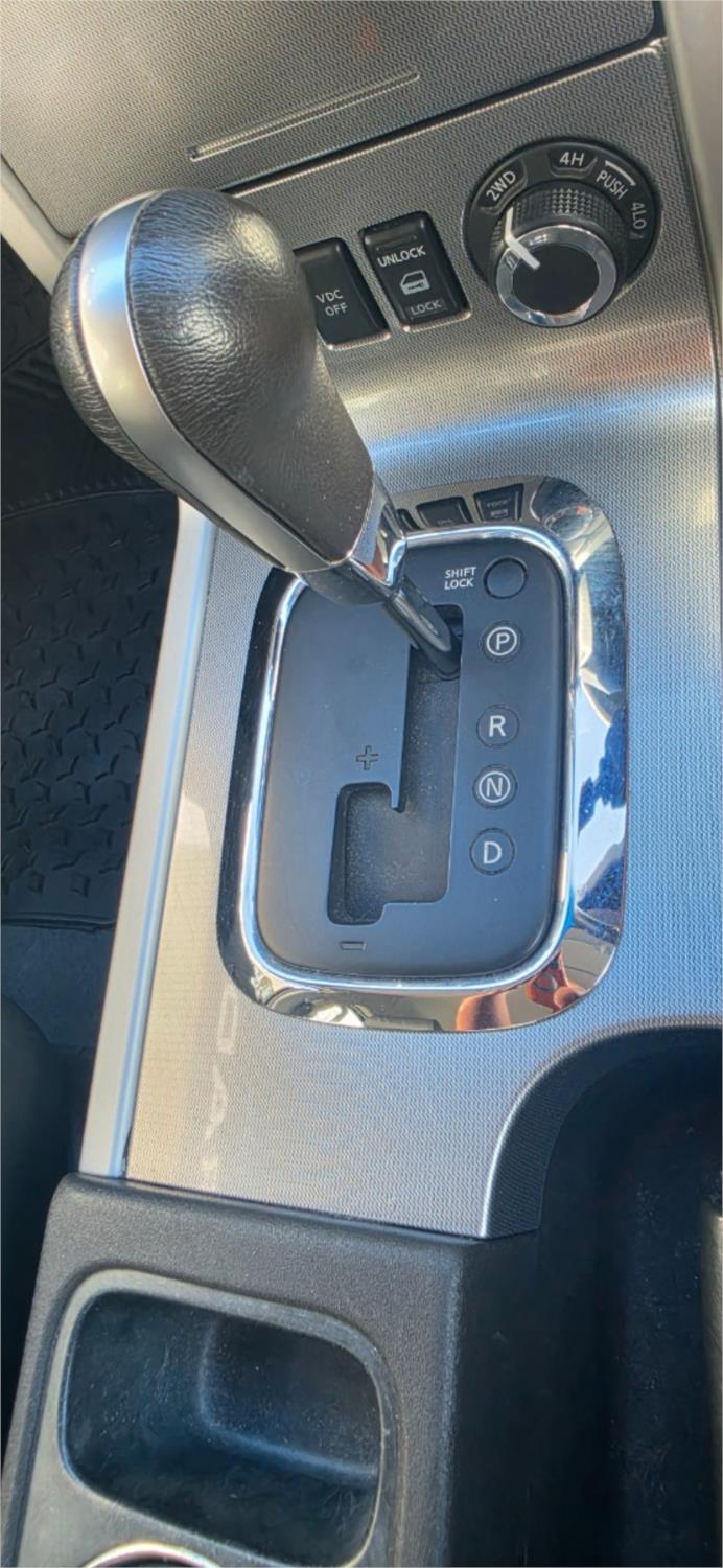 
								2014 Nissan Navara ST-X 550 full									