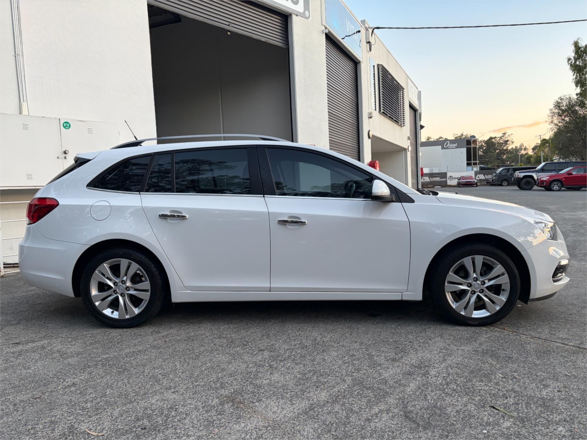 
								2016 Holden Cruze CDX full									