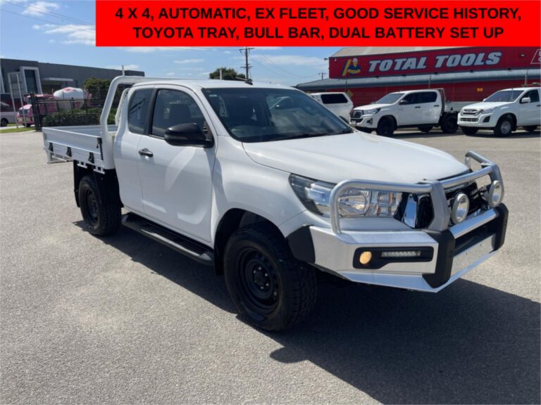 2019 Toyota Hilux SR